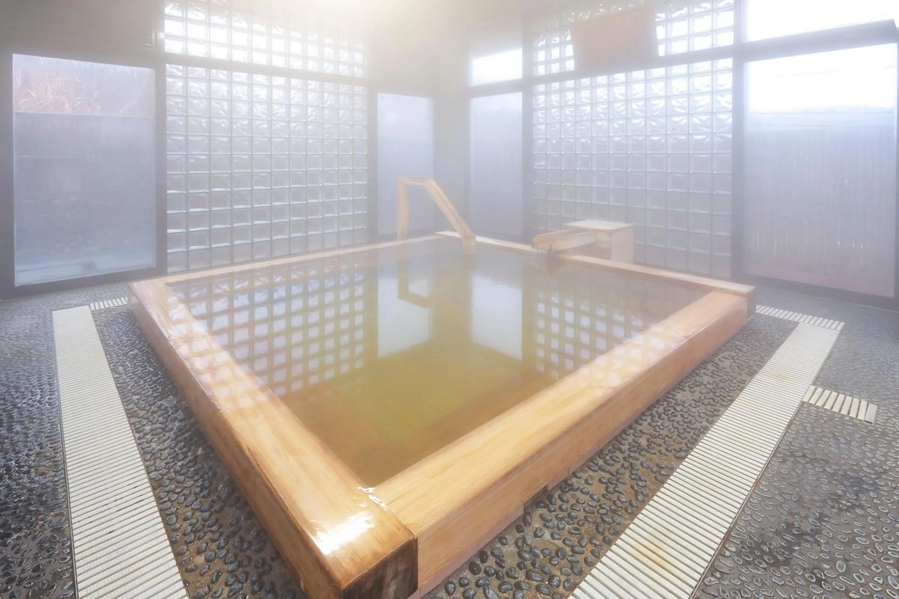 Hot Spring Bath in Spa Resort Hawaiians Monolith Tower
