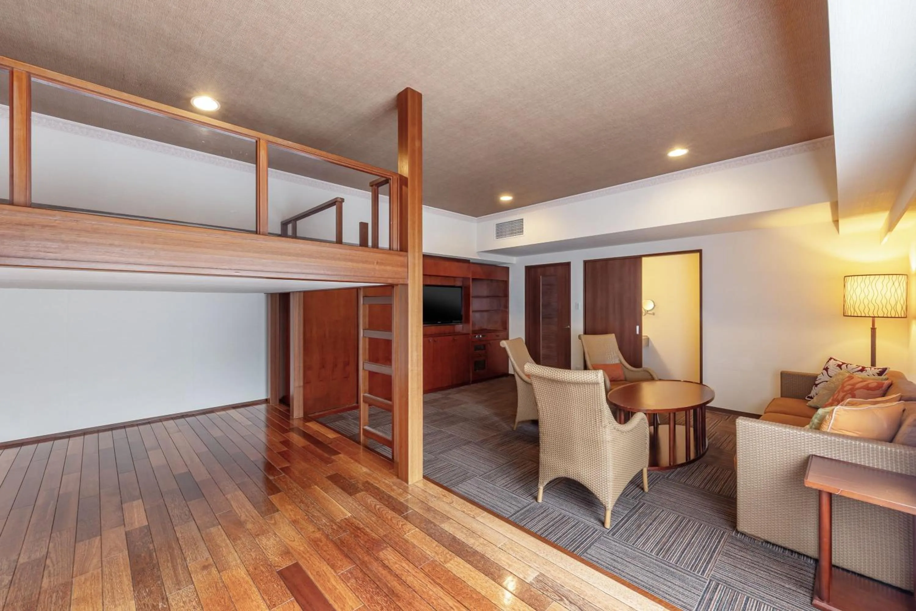 Photo of the whole room in Spa Resort Hawaiians Monolith Tower