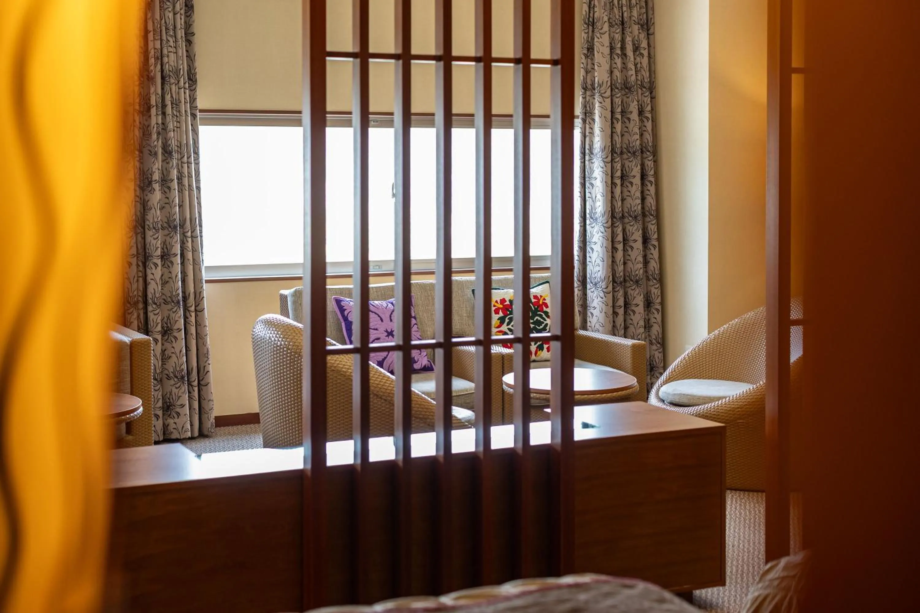 Photo of the whole room, Bed in Spa Resort Hawaiians Monolith Tower