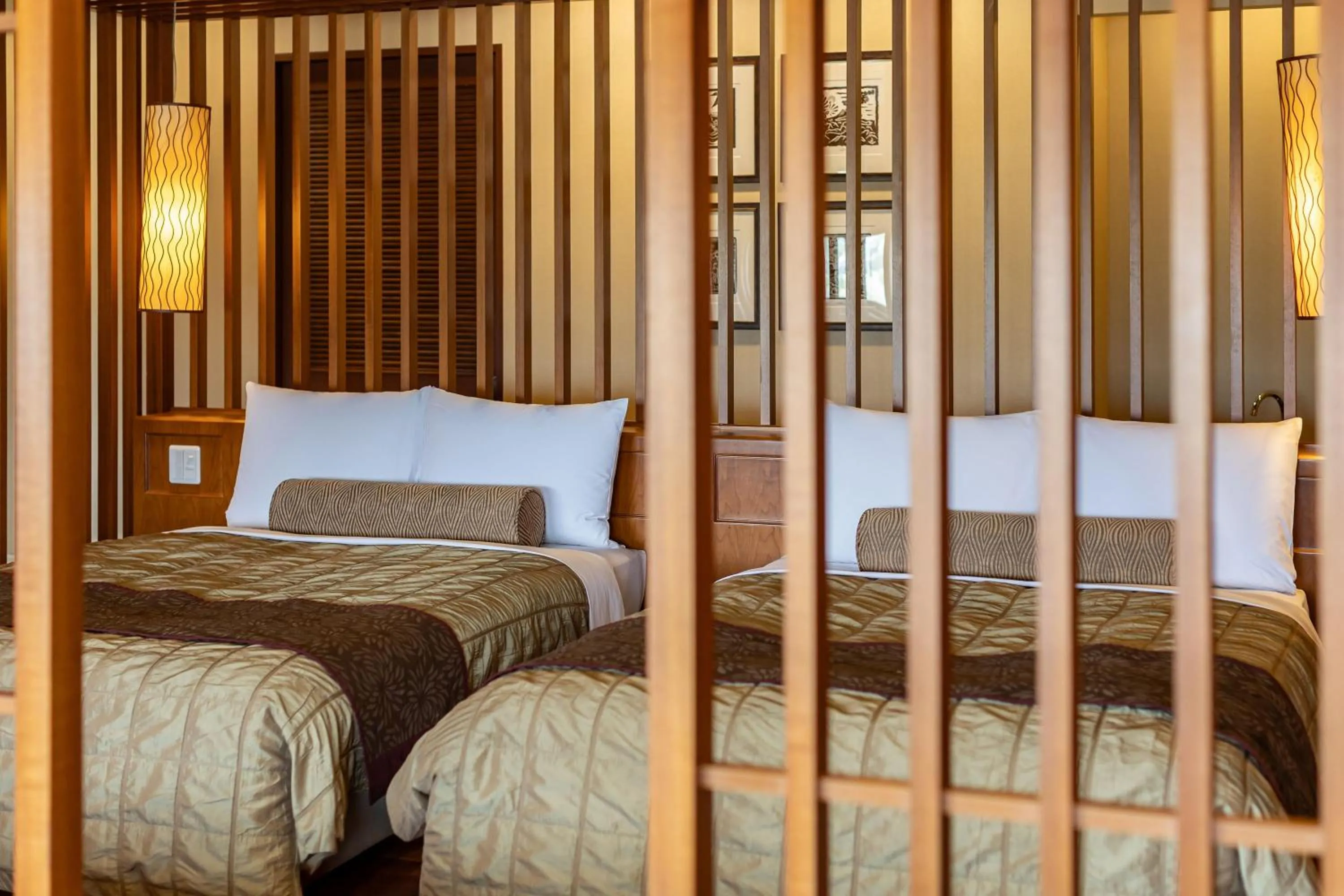 Bed in Spa Resort Hawaiians Monolith Tower