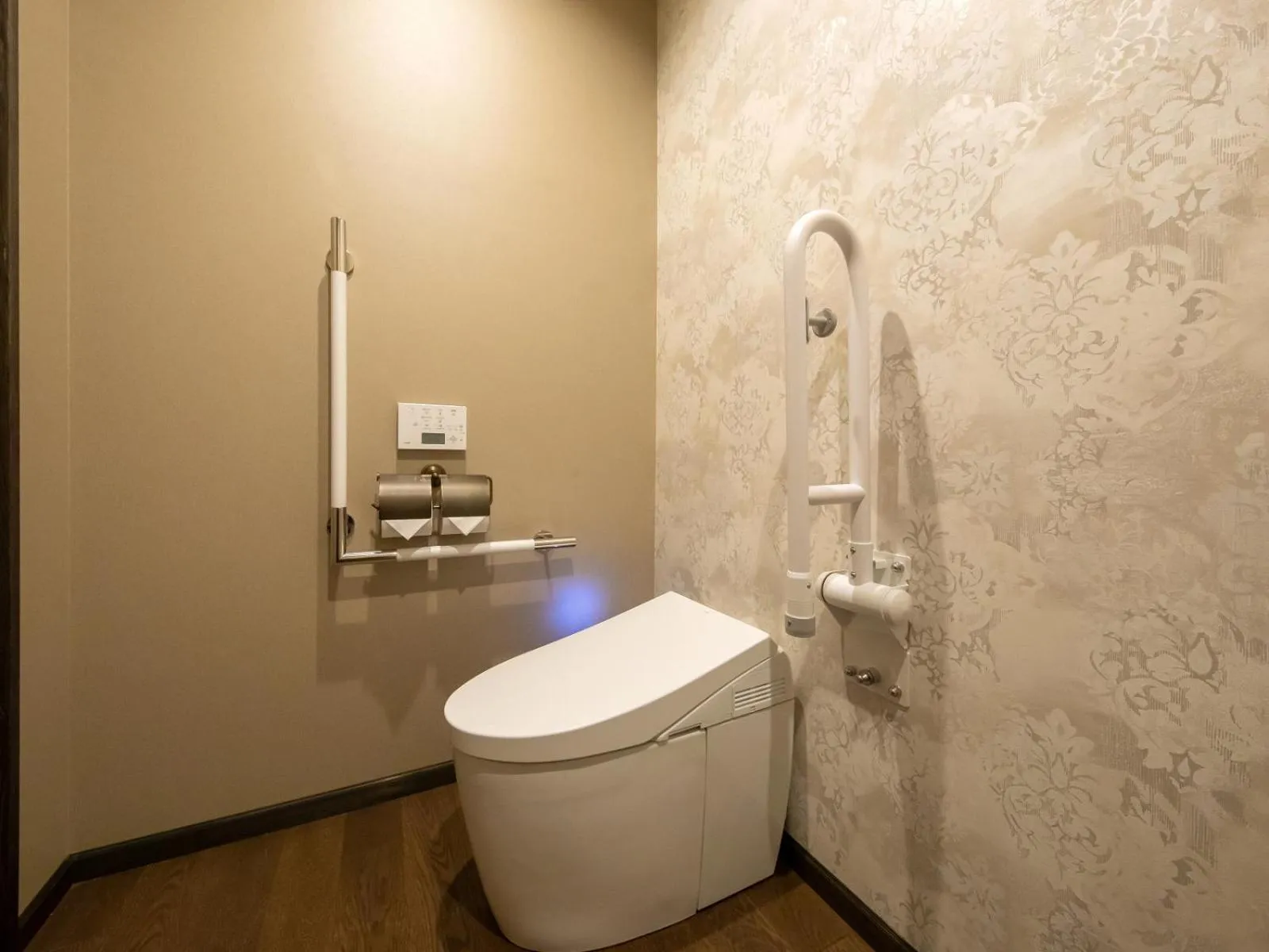 Bathroom in Kamisuwa Onsen Shinyu