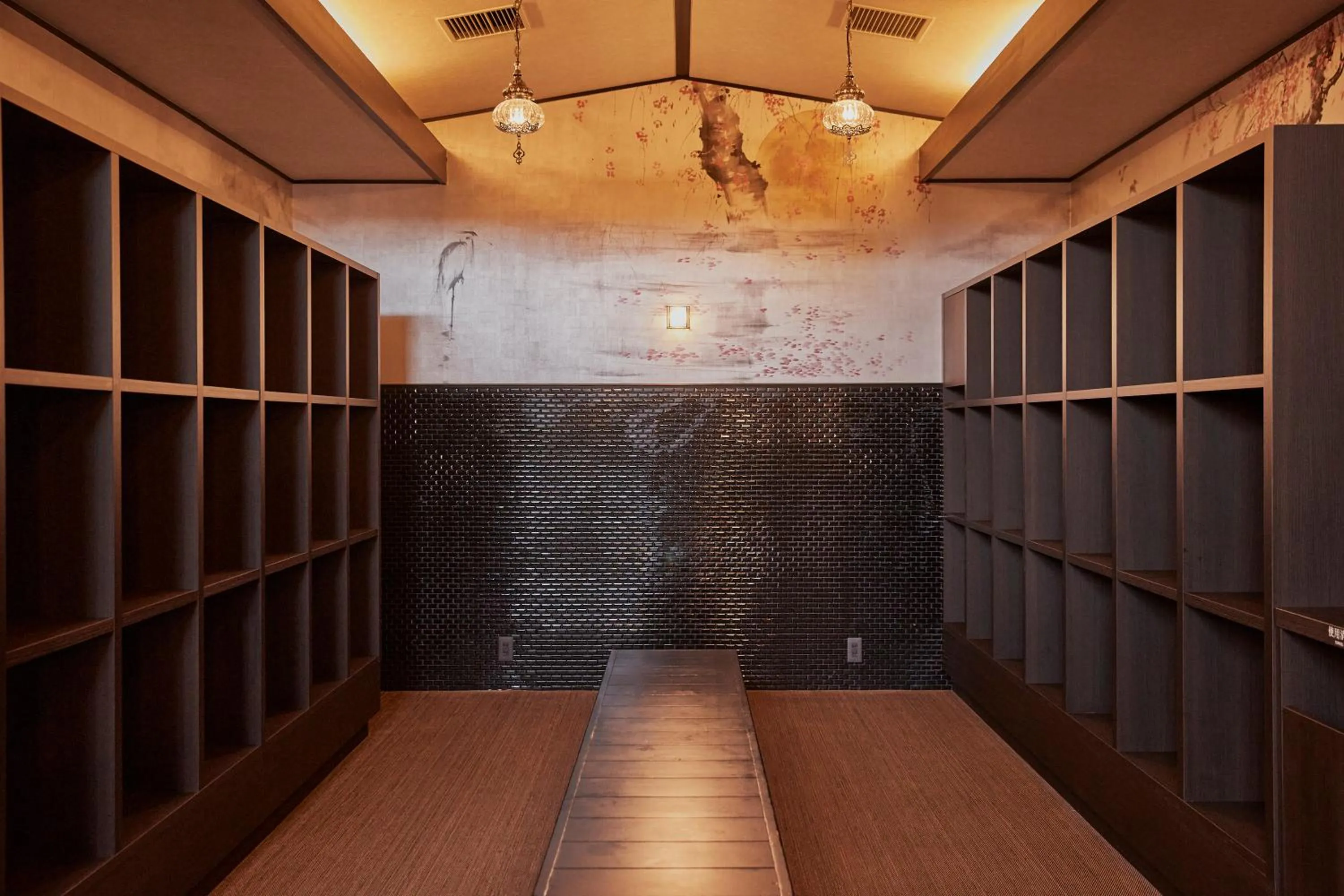 Public Bath in Kamisuwa Onsen Shinyu