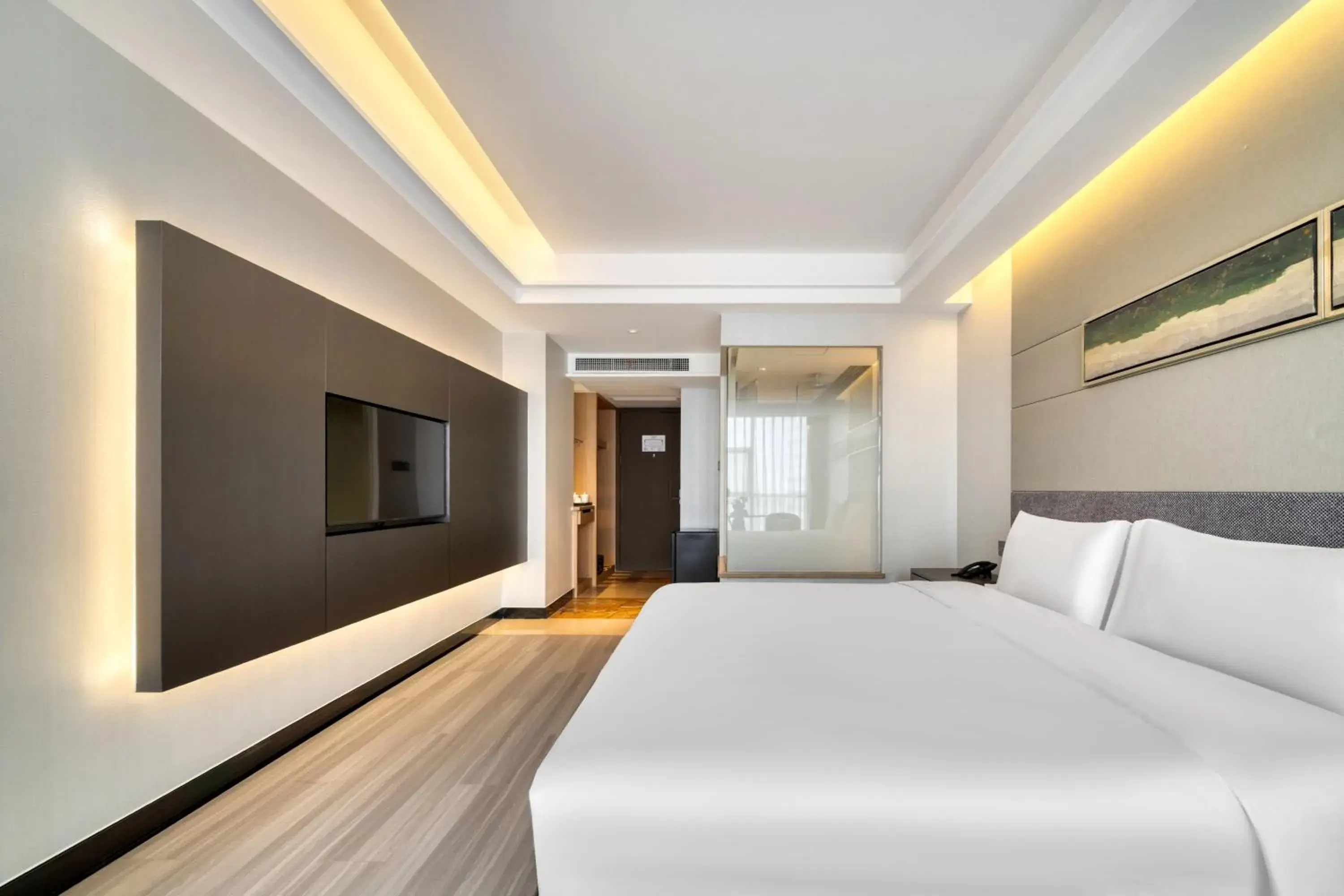 Deluxe King Bed Room with City View(Building A) in 义乌国际大厦酒店 Deluxe King Bed Room with City View(Building A) in 义乌国际大厦酒店