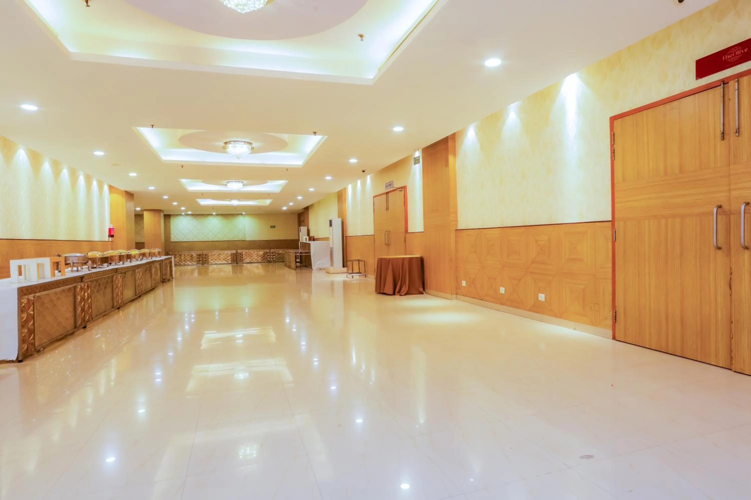 Banquet/Function facilities in Hyphen Premier-Business Hotel