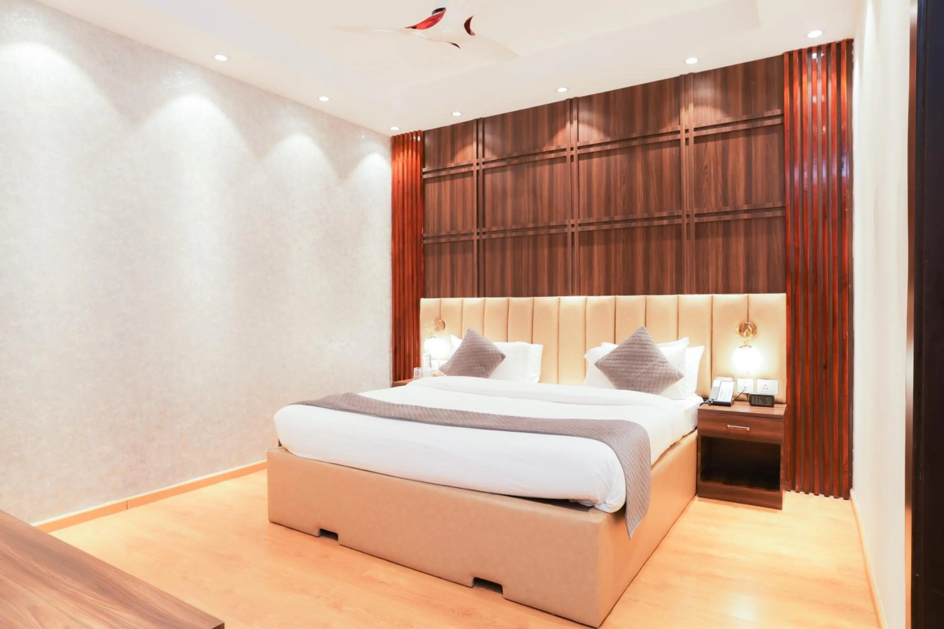 Bedroom, Bed in Hyphen Premier-Business Hotel