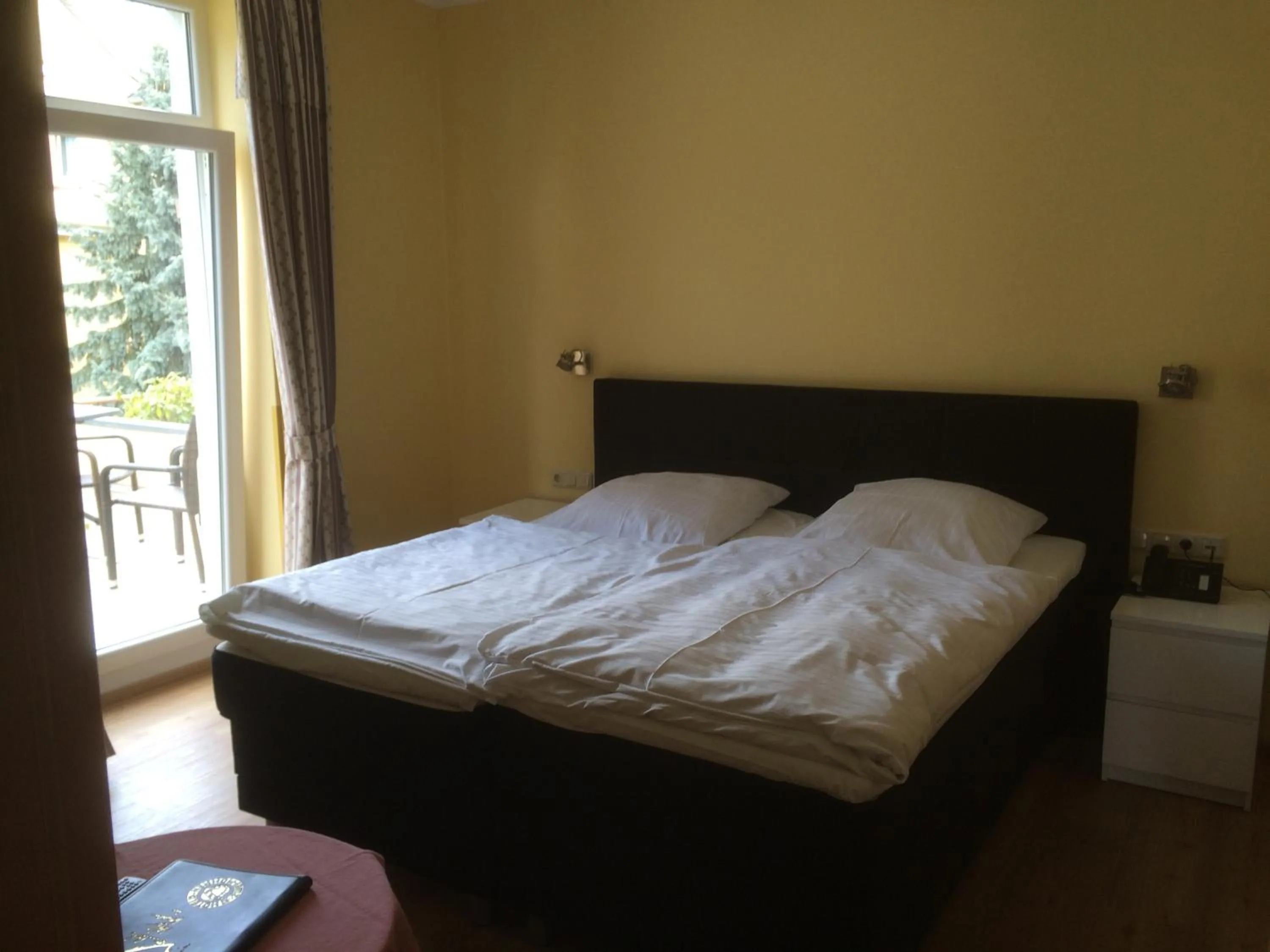 Bed in Hotel Zwei Mohren