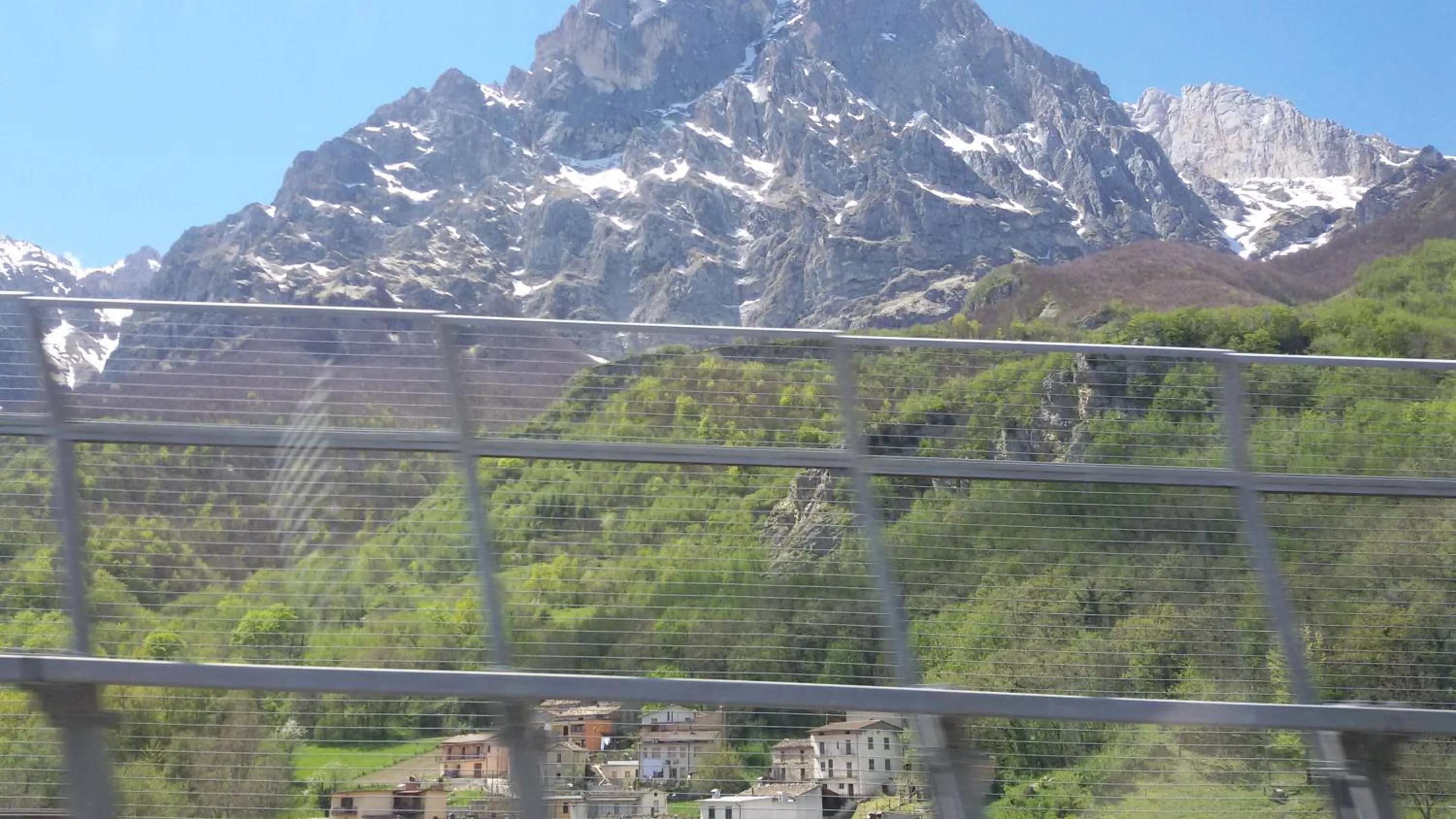 Hiking in Aquila Antica