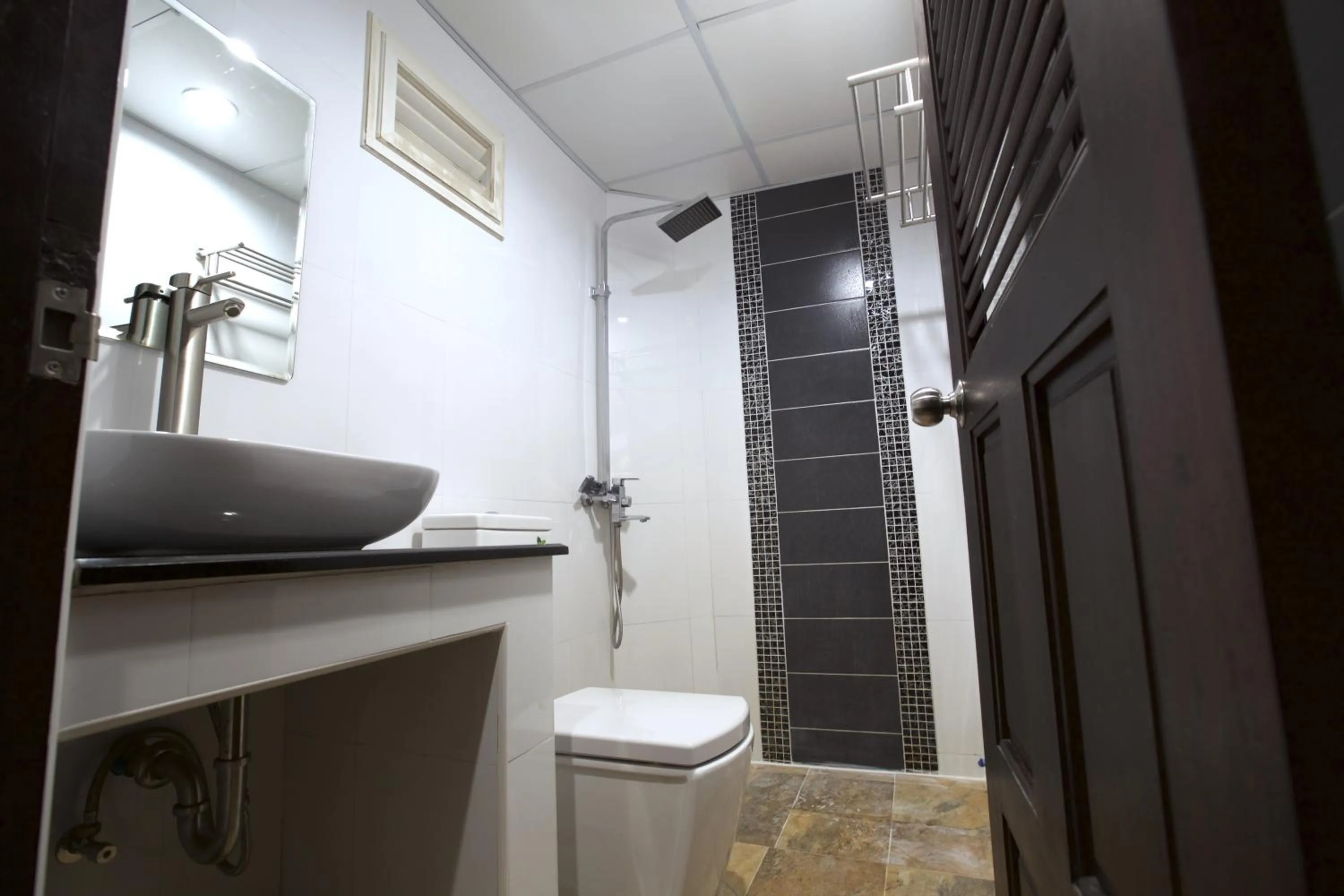 Shower in Katesiree House