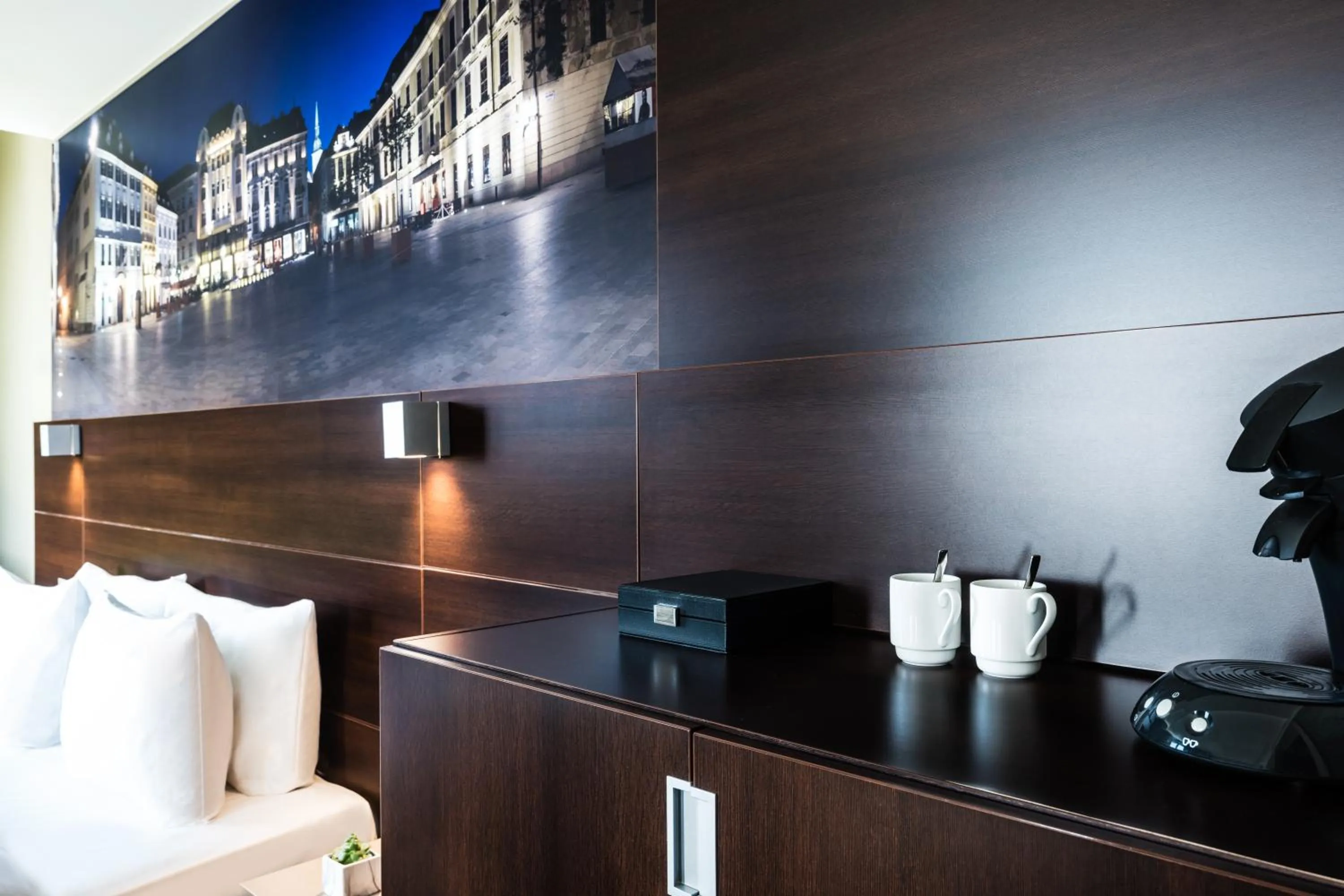 Coffee/tea facilities in Lindner Hotel Bratislava, part of JdV by Hyatt