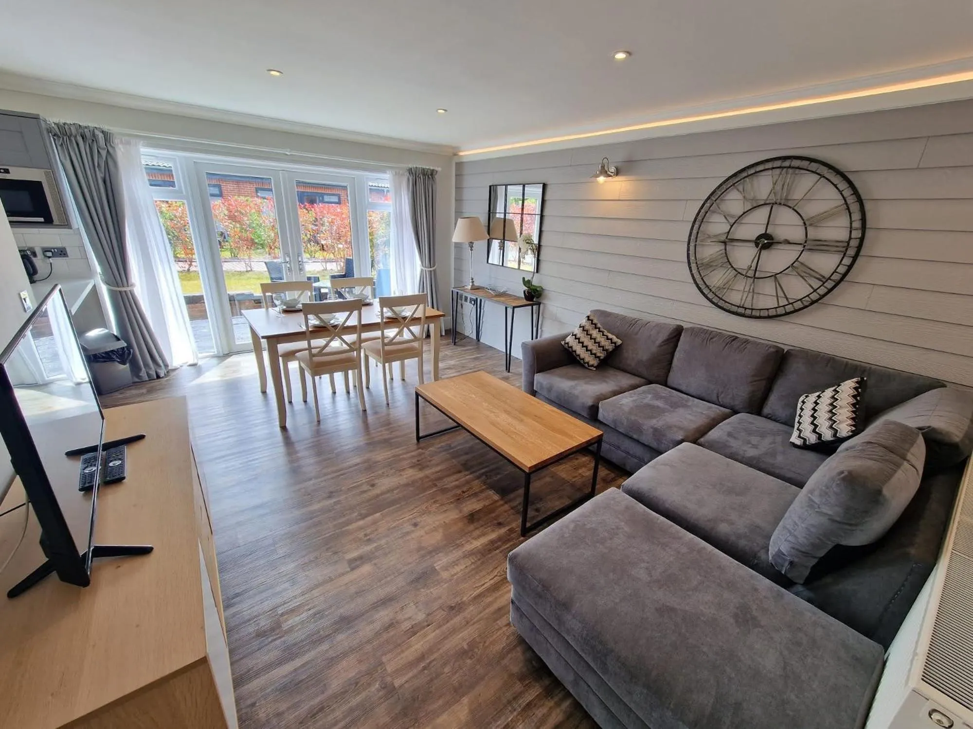 The Lakes Rookley Holiday Park