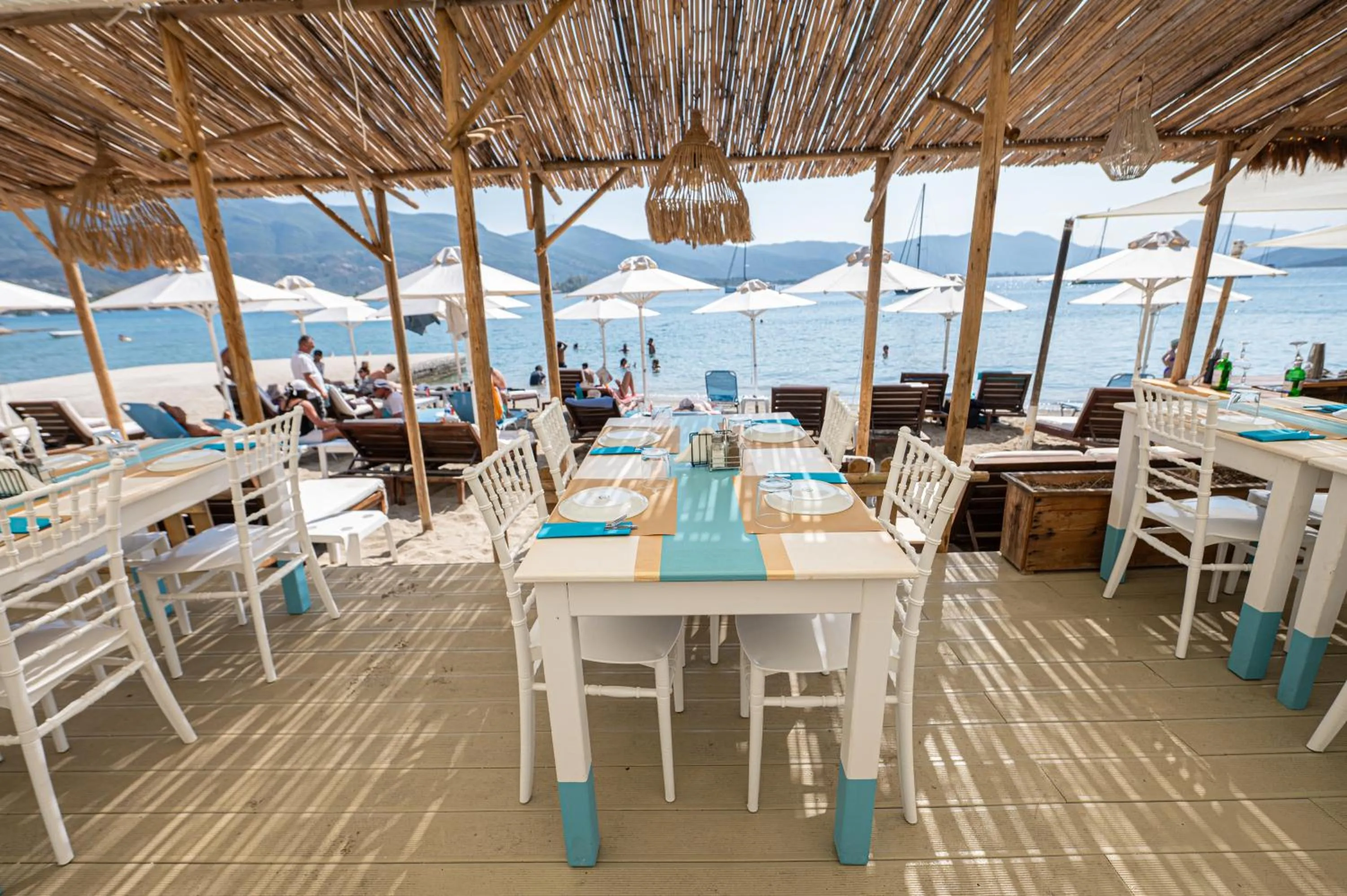 Restaurant/places to eat in Hotel Pavlou