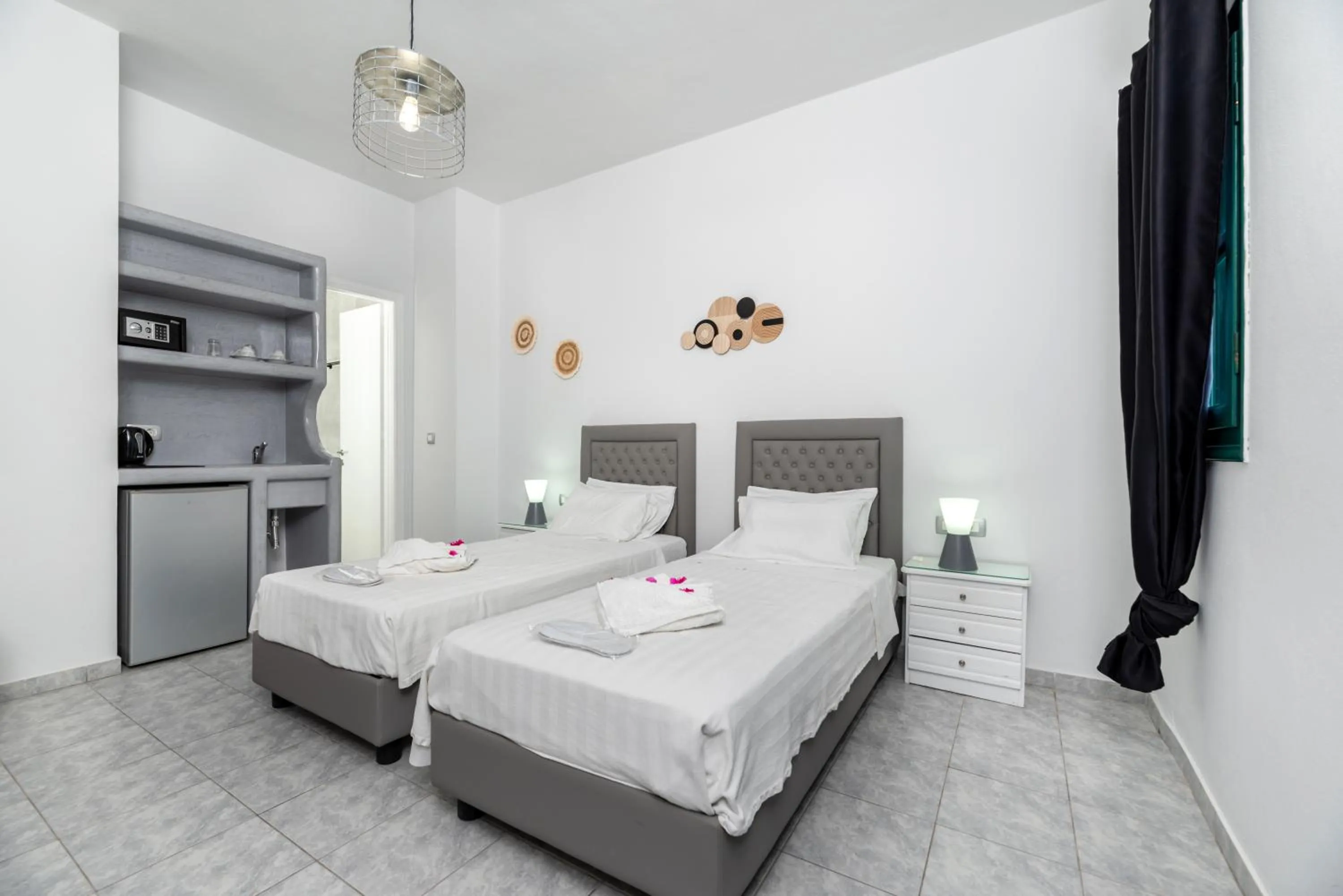 Bed in Villa Anemomilos Perissa