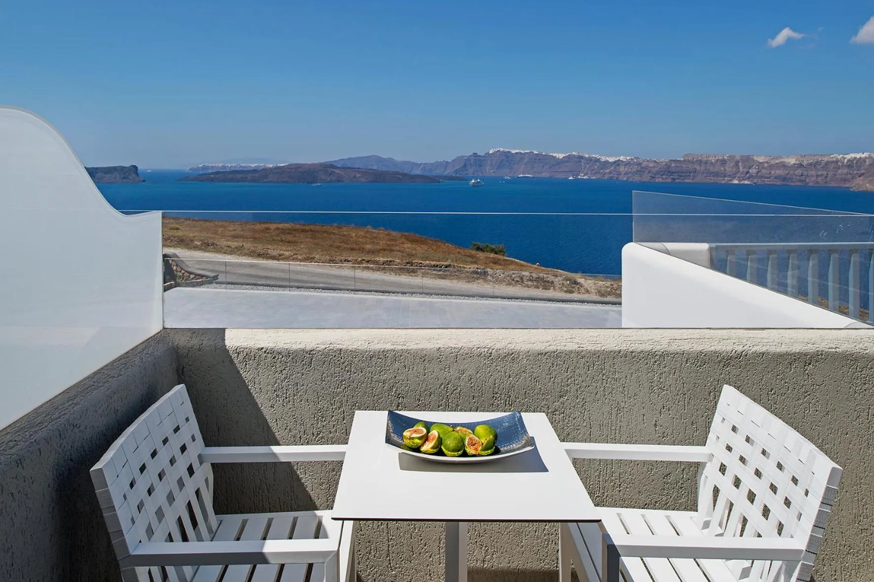 Balcony/Terrace in Acroterra Rosa Luxury Suites & Spa