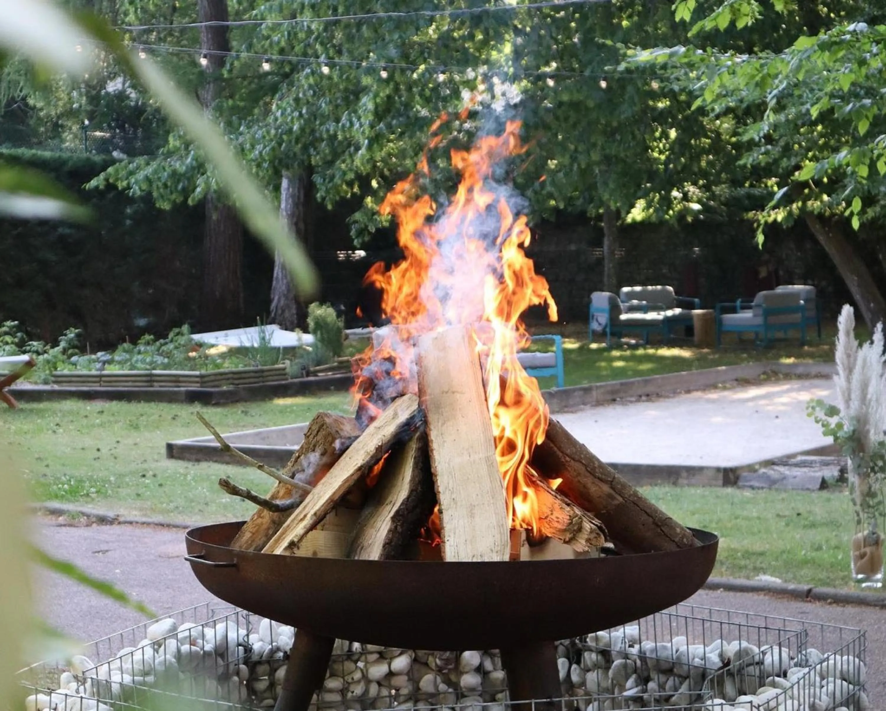 Garden in Hotel Demeures de Campagne Château de Fontainebleau