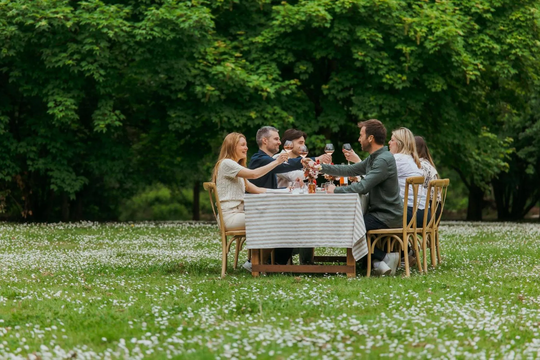 Photo of the whole room in Demeures de Campagne Parc du Coudray - Barbizon