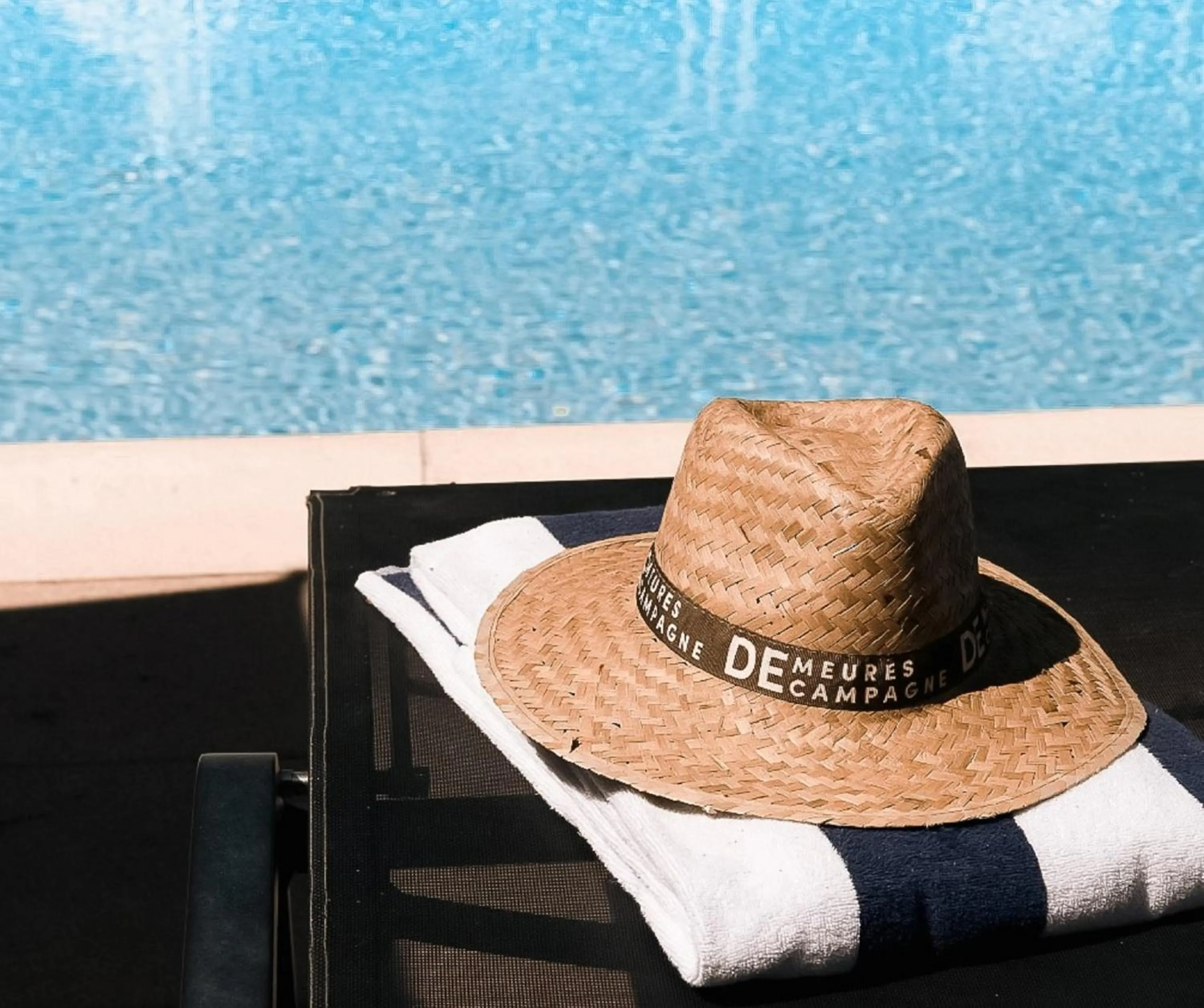 Pool view in Demeures de Campagne Domaine de Maffliers