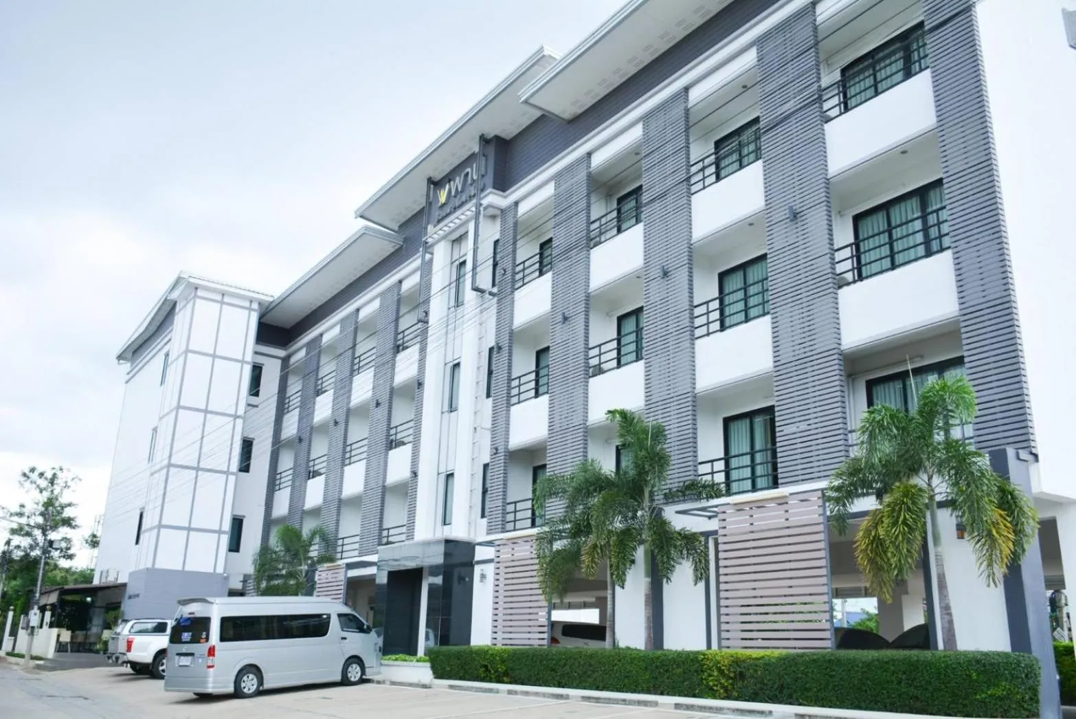 Property building in Baan Phor Phan Hotel