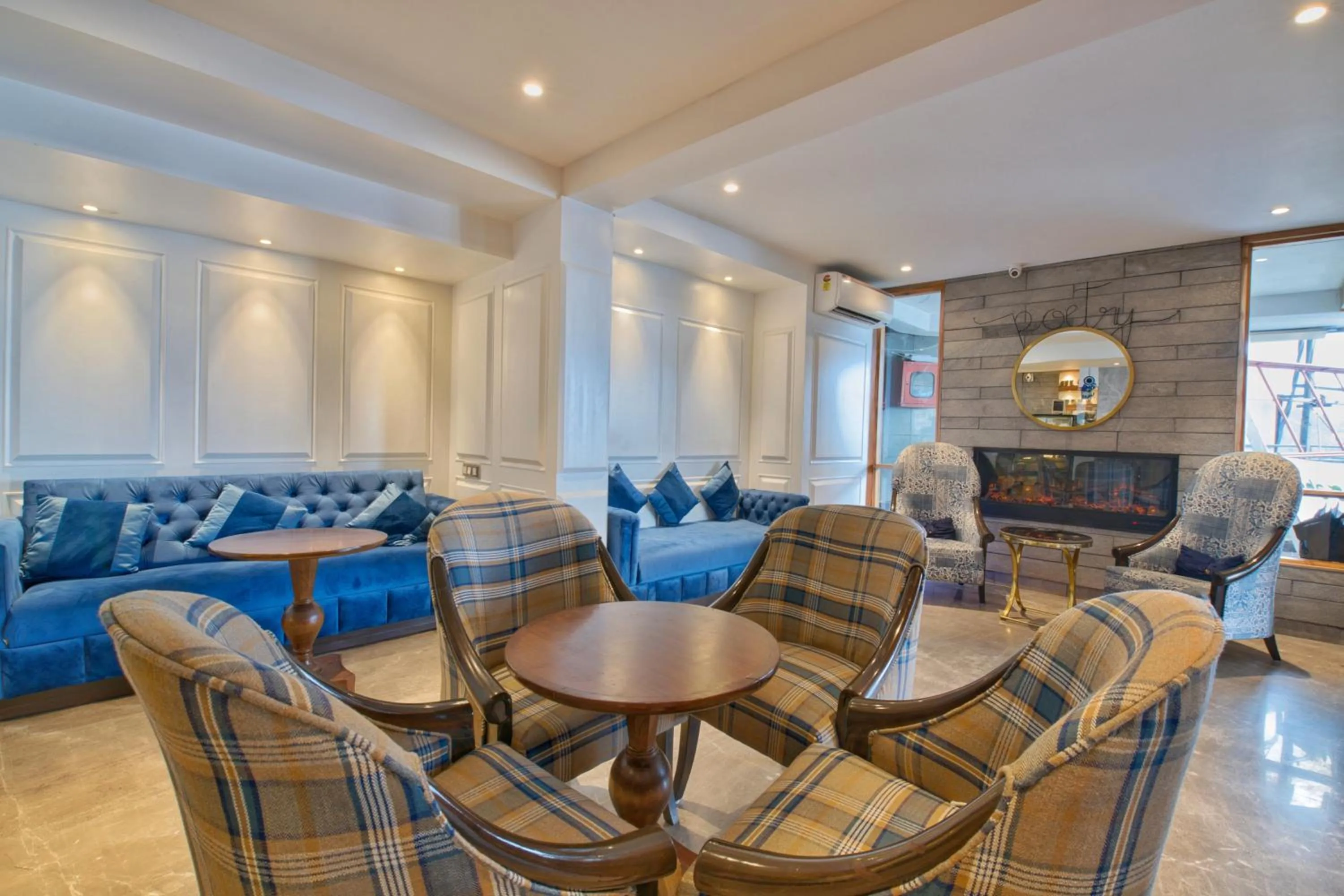 Seating area in The Cedar Grand Hotel and Spa