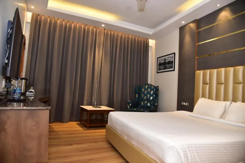 The Cedar Grand Hotel and Spa