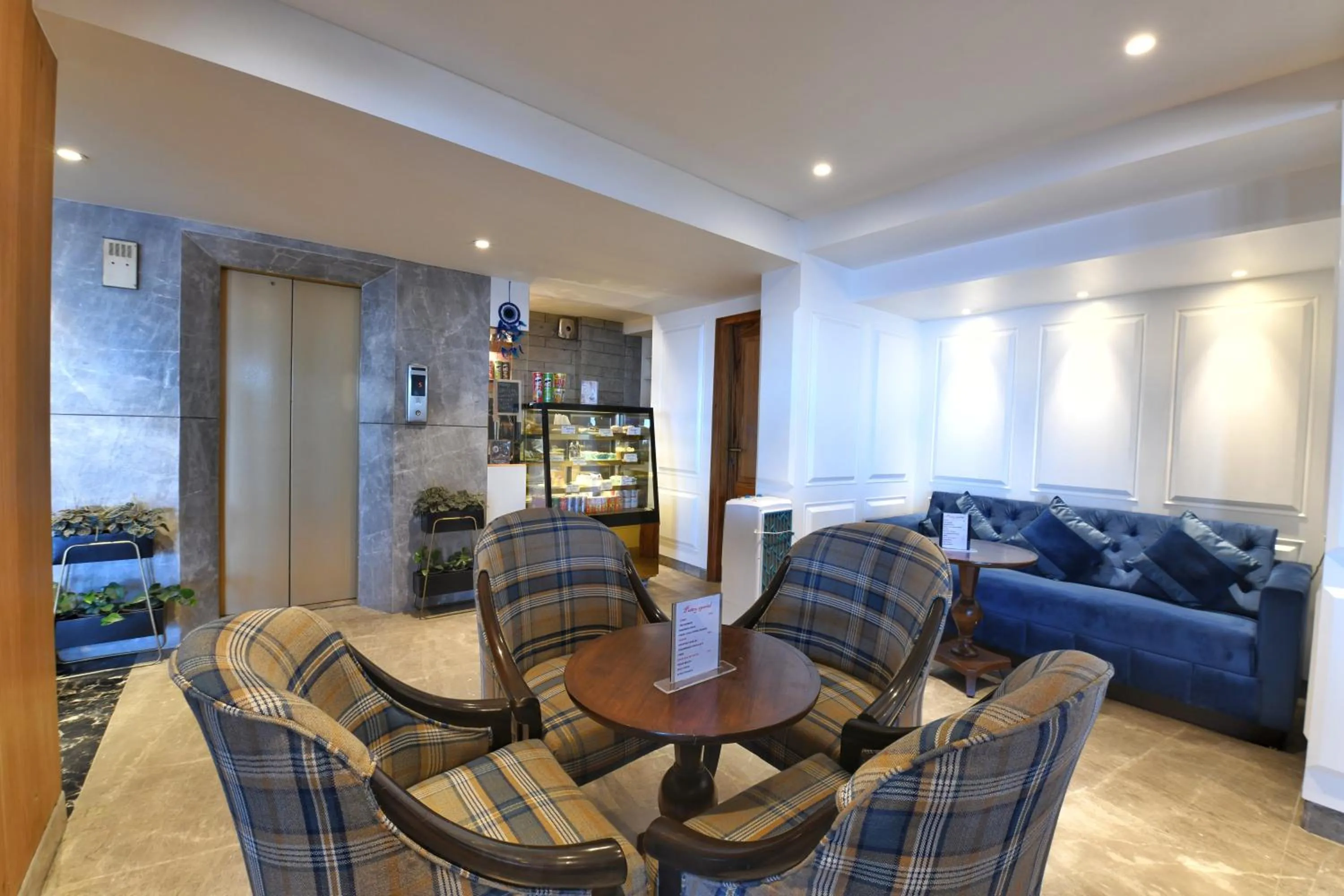 Seating area in The Cedar Grand Hotel and Spa