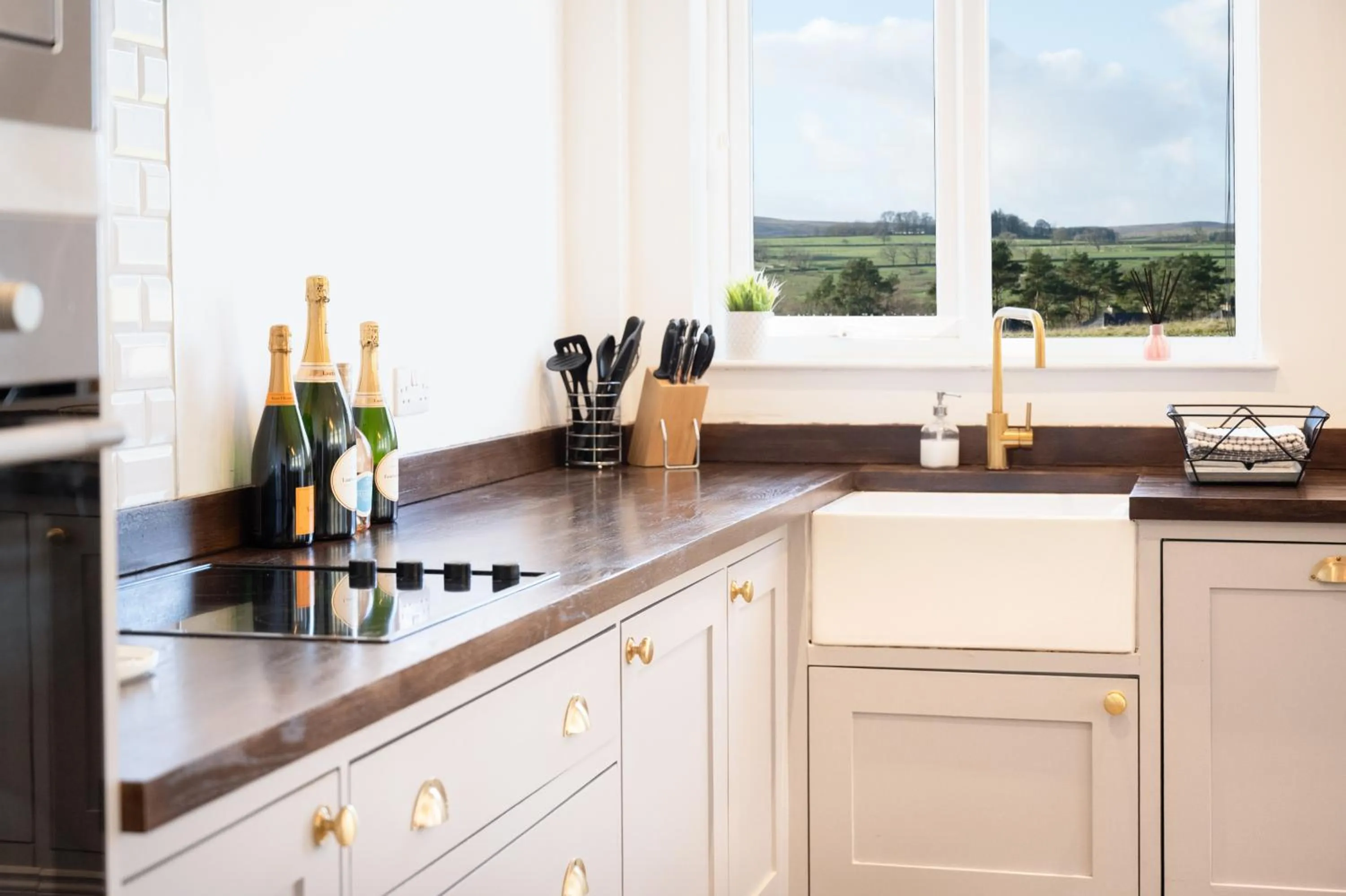 Kitchen or kitchenette in Northern Hideaways Sunnyside