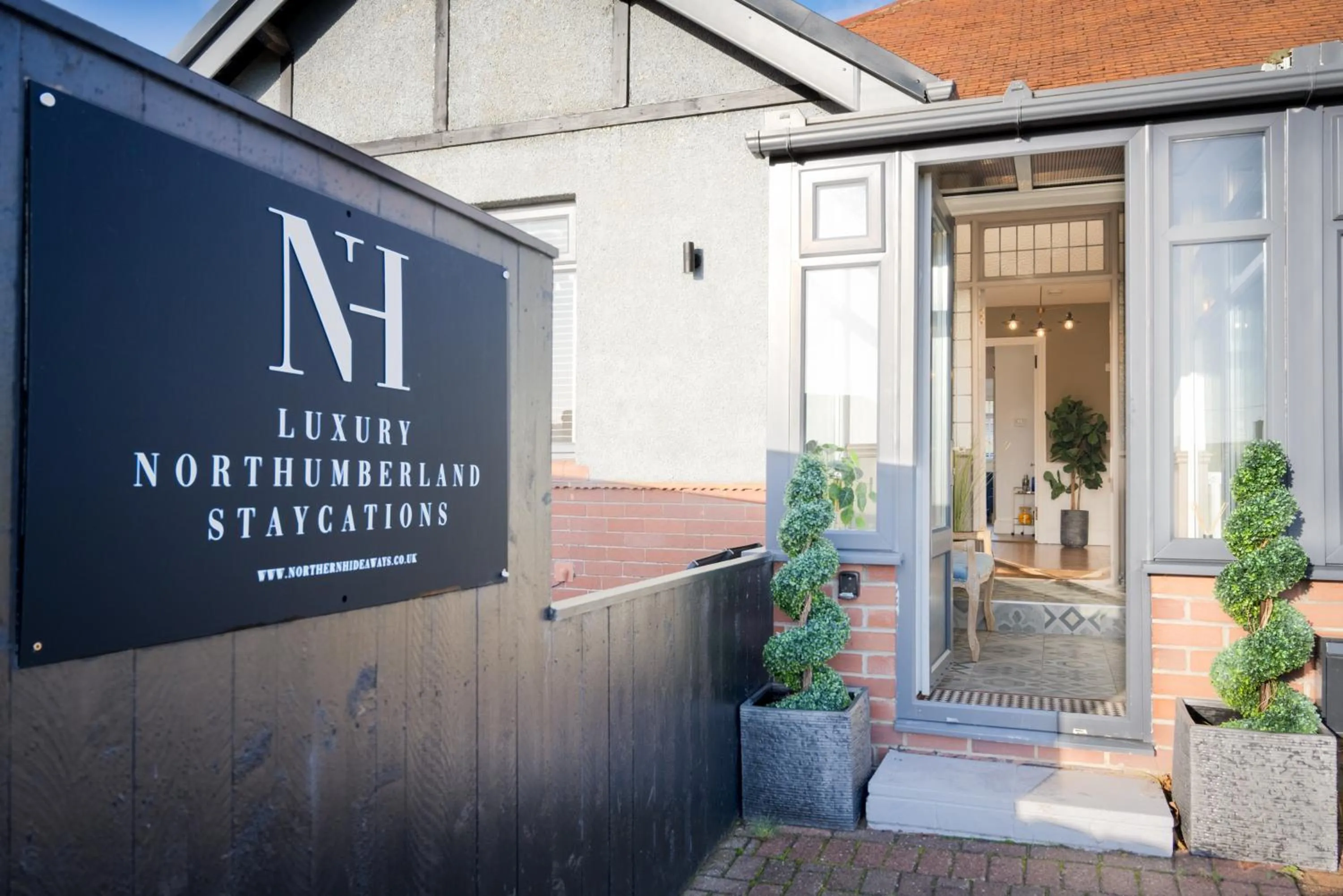 Property building in Northern Hideaways Sunnyside