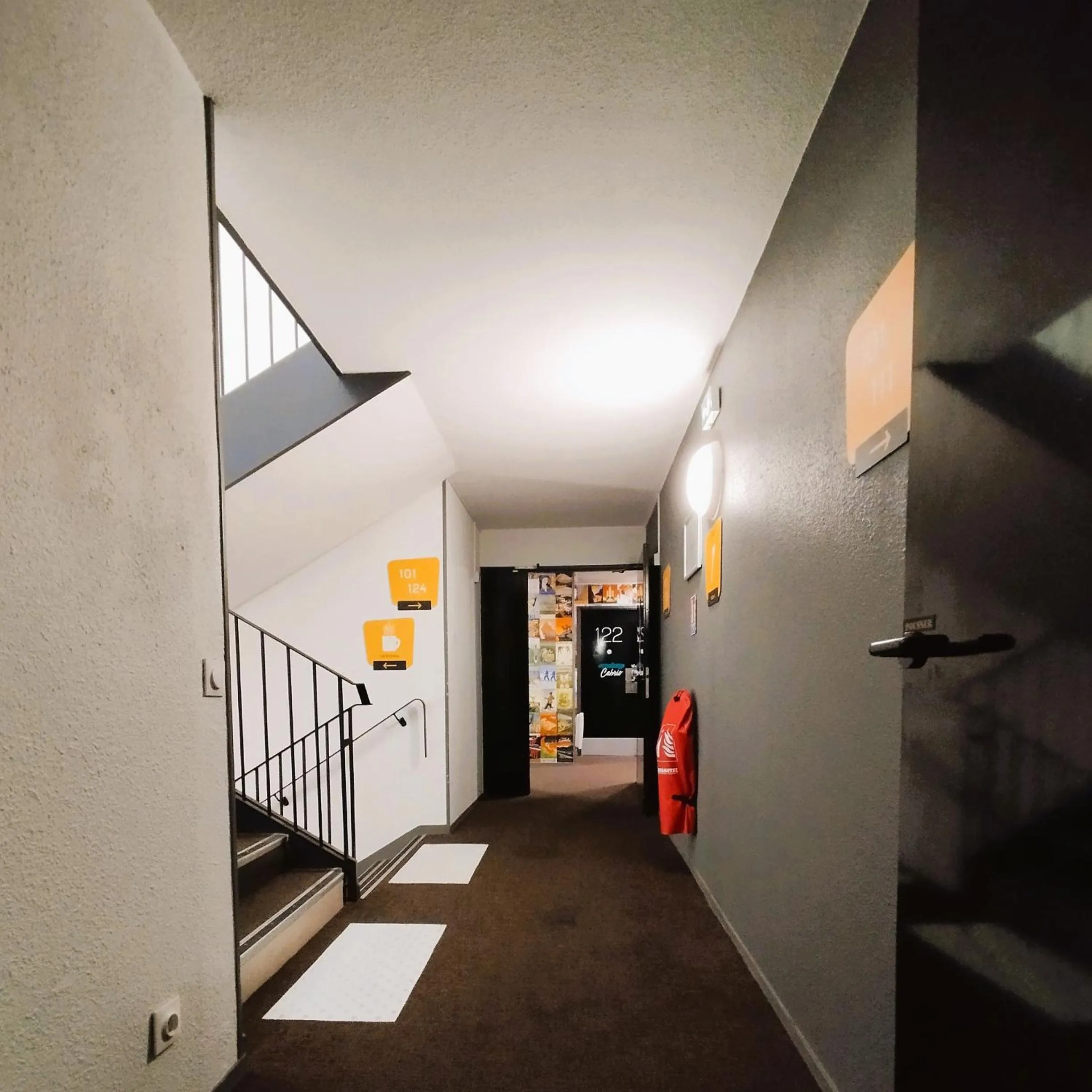 Property building in hotelF1 Lyon Bourgoin-Jallieu