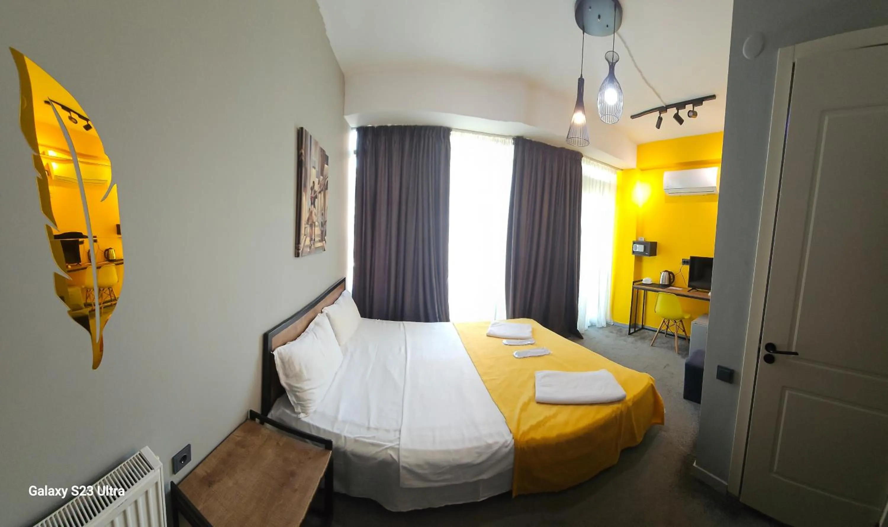 room service in Diuma Hotel