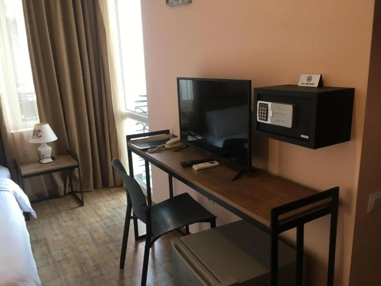 TV and multimedia in Diuma Hotel