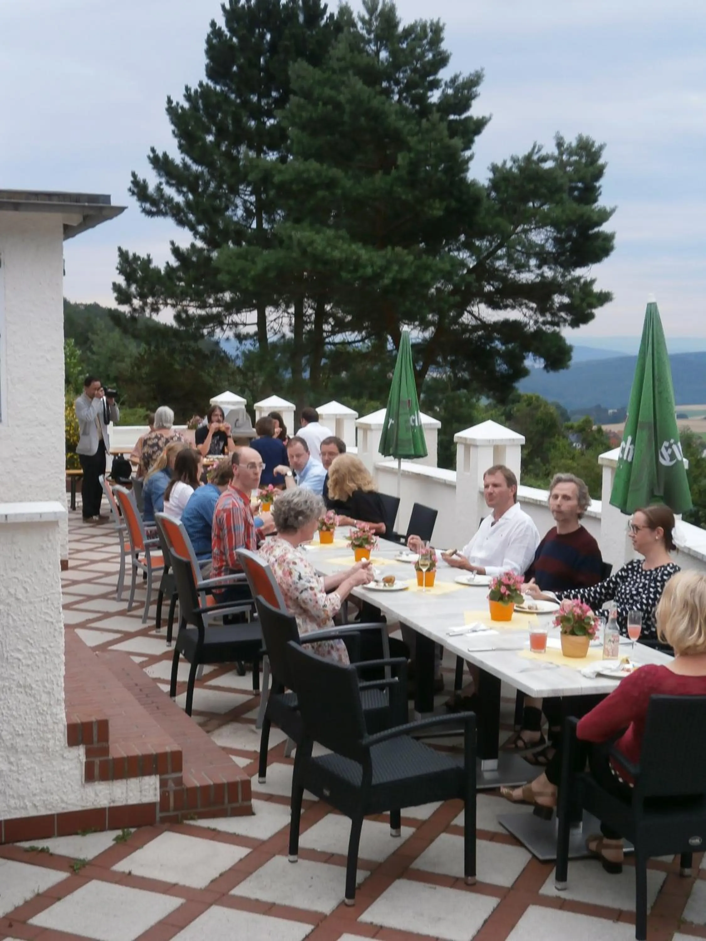 Restaurant/places to eat in Einbecker Sonnenberg