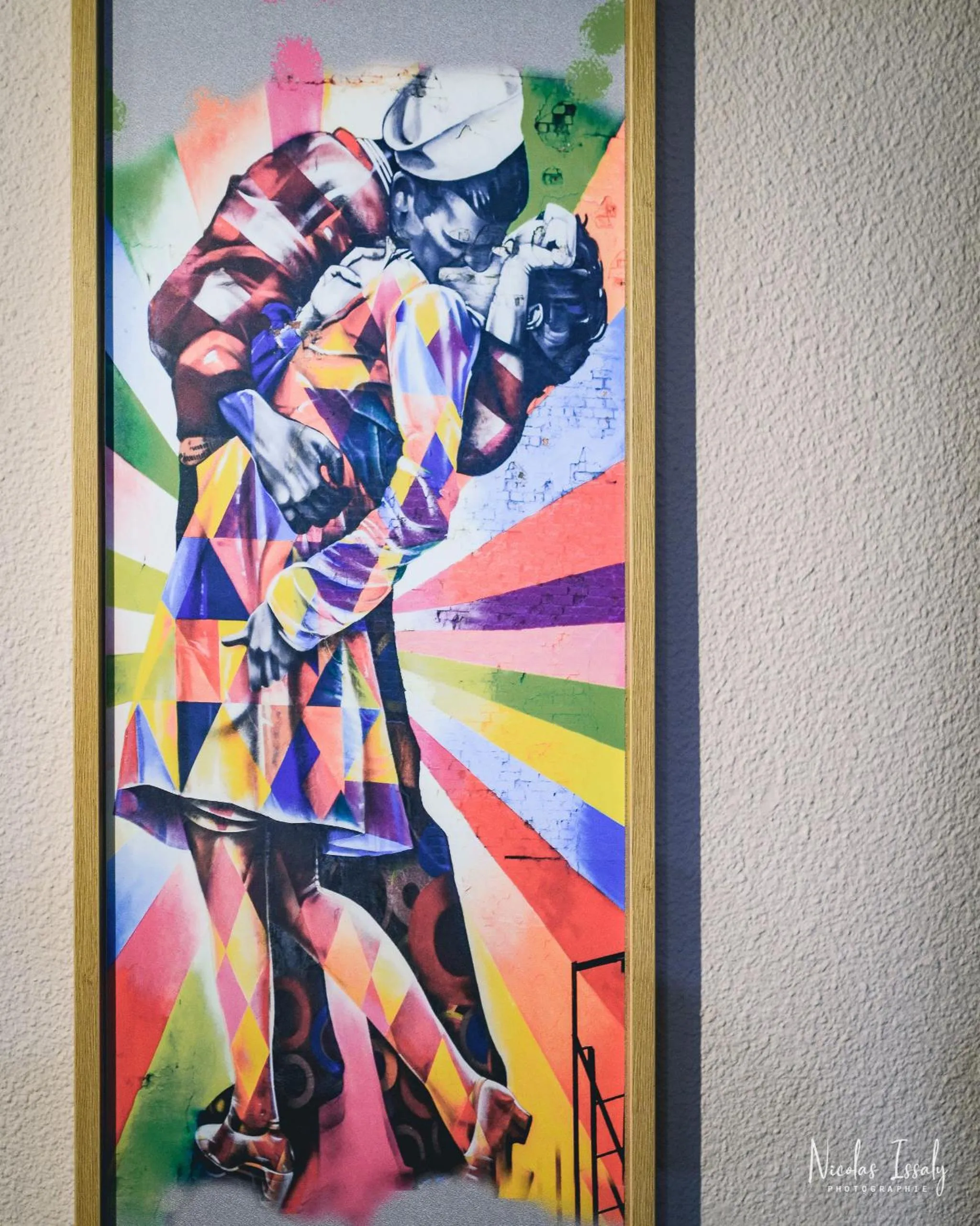 Decorative detail in Ibis Styles Toulouse Centre Canal du Midi