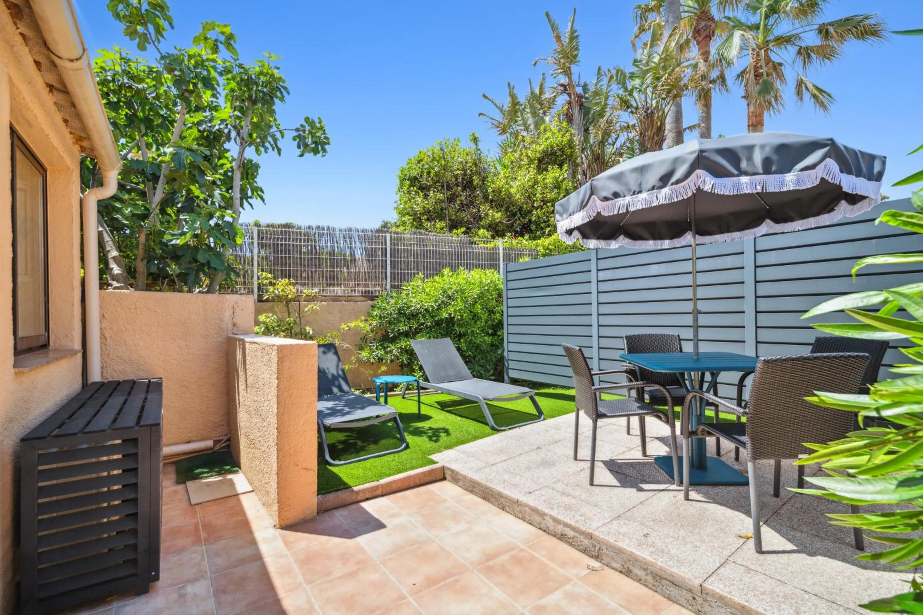 Garden in Hôtel La Nartelle