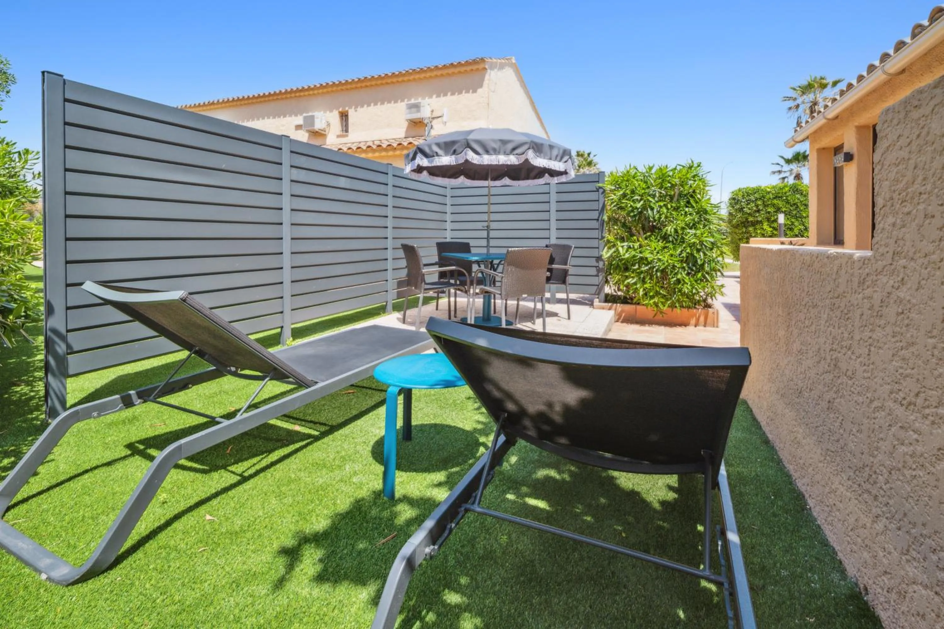 Balcony/Terrace in Hôtel La Nartelle