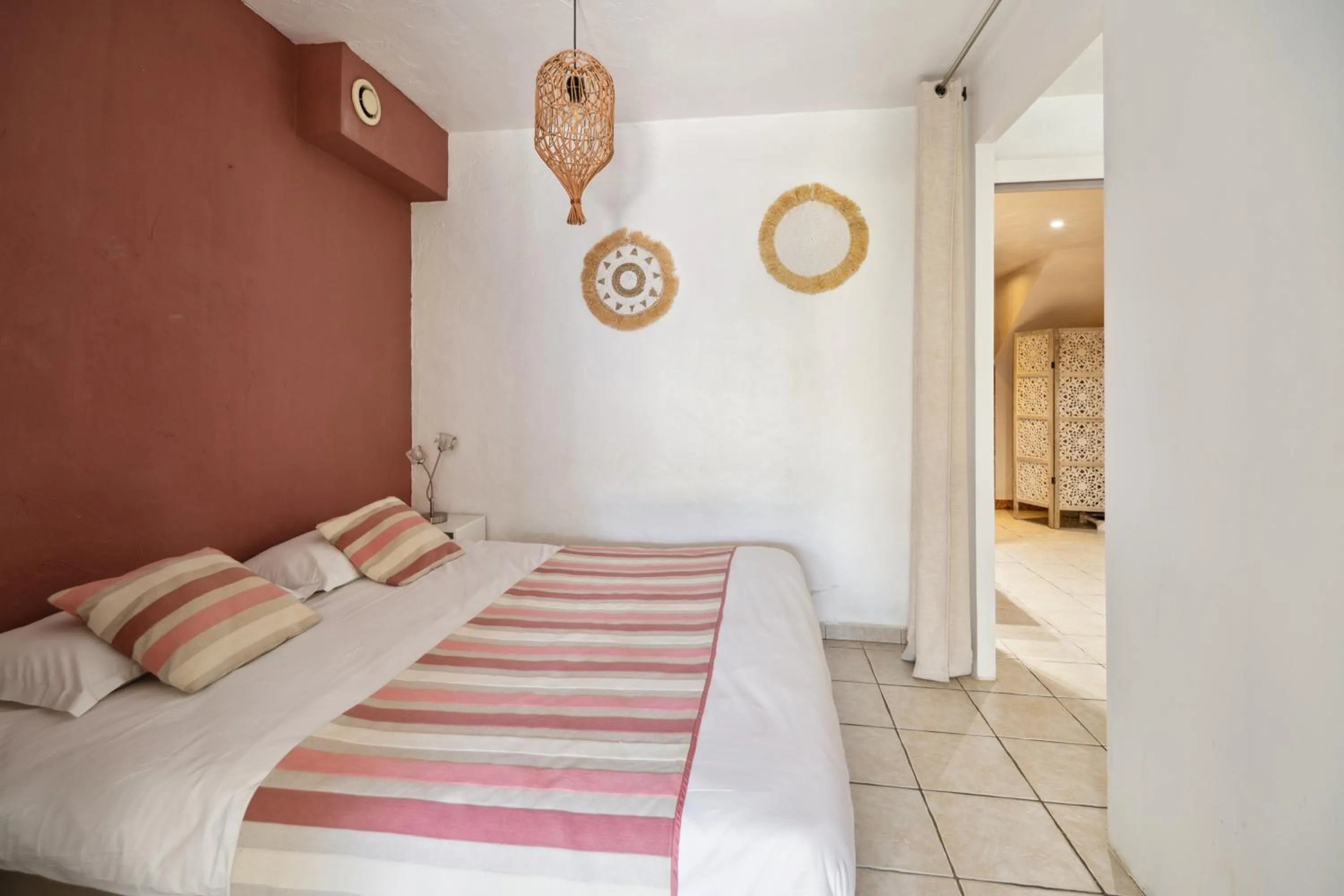 Bed in Hôtel La Nartelle