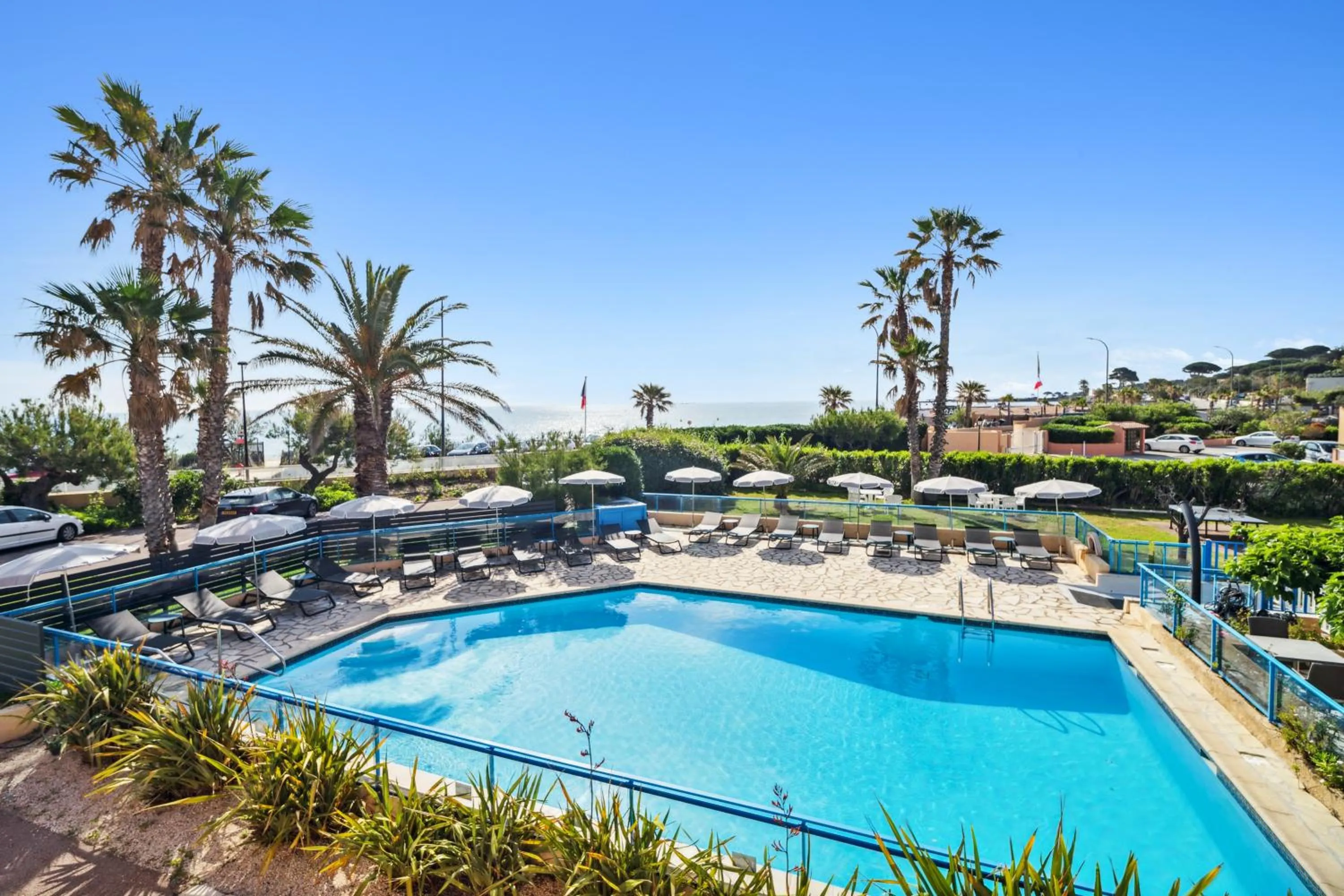 Sea view in Hôtel La Nartelle