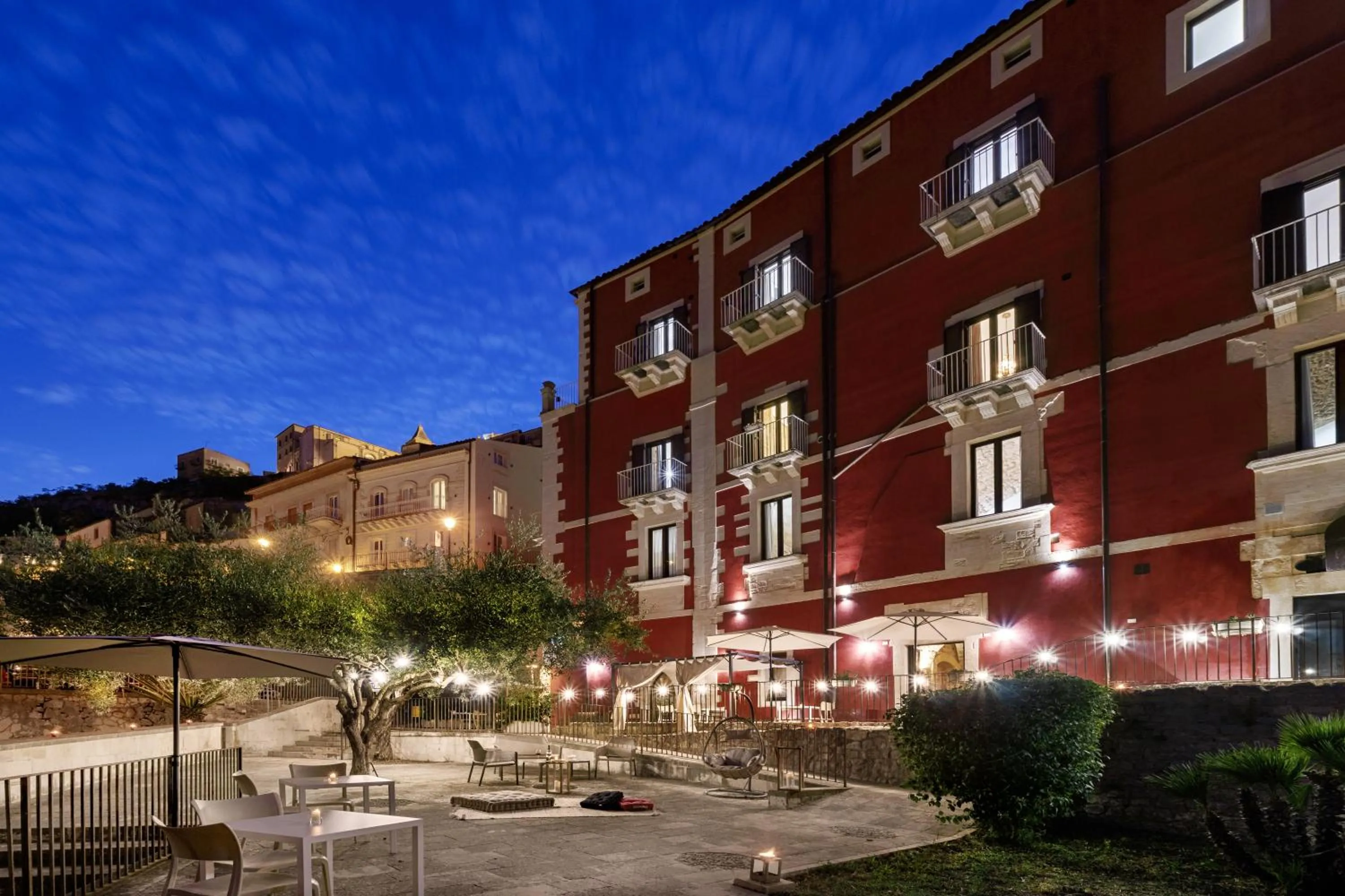 Property building in Itria Palace