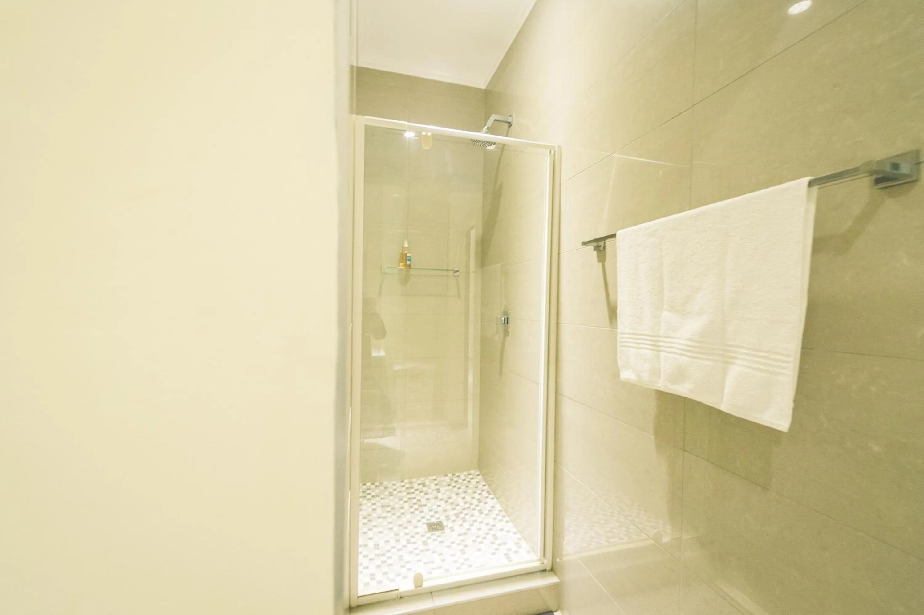 Shower in Blue Diamond Boutique Hotel