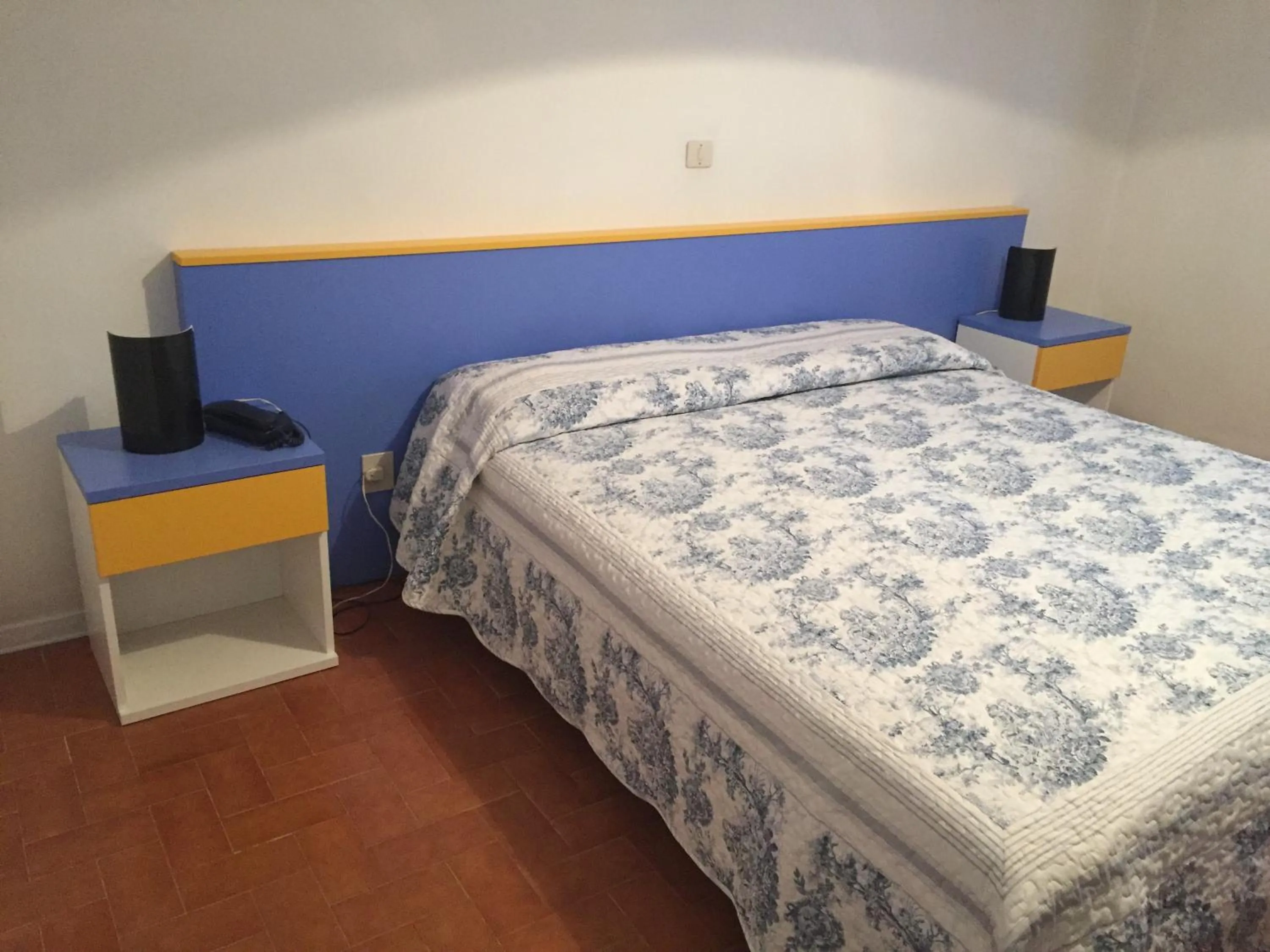 Bed in Hotel Halifax