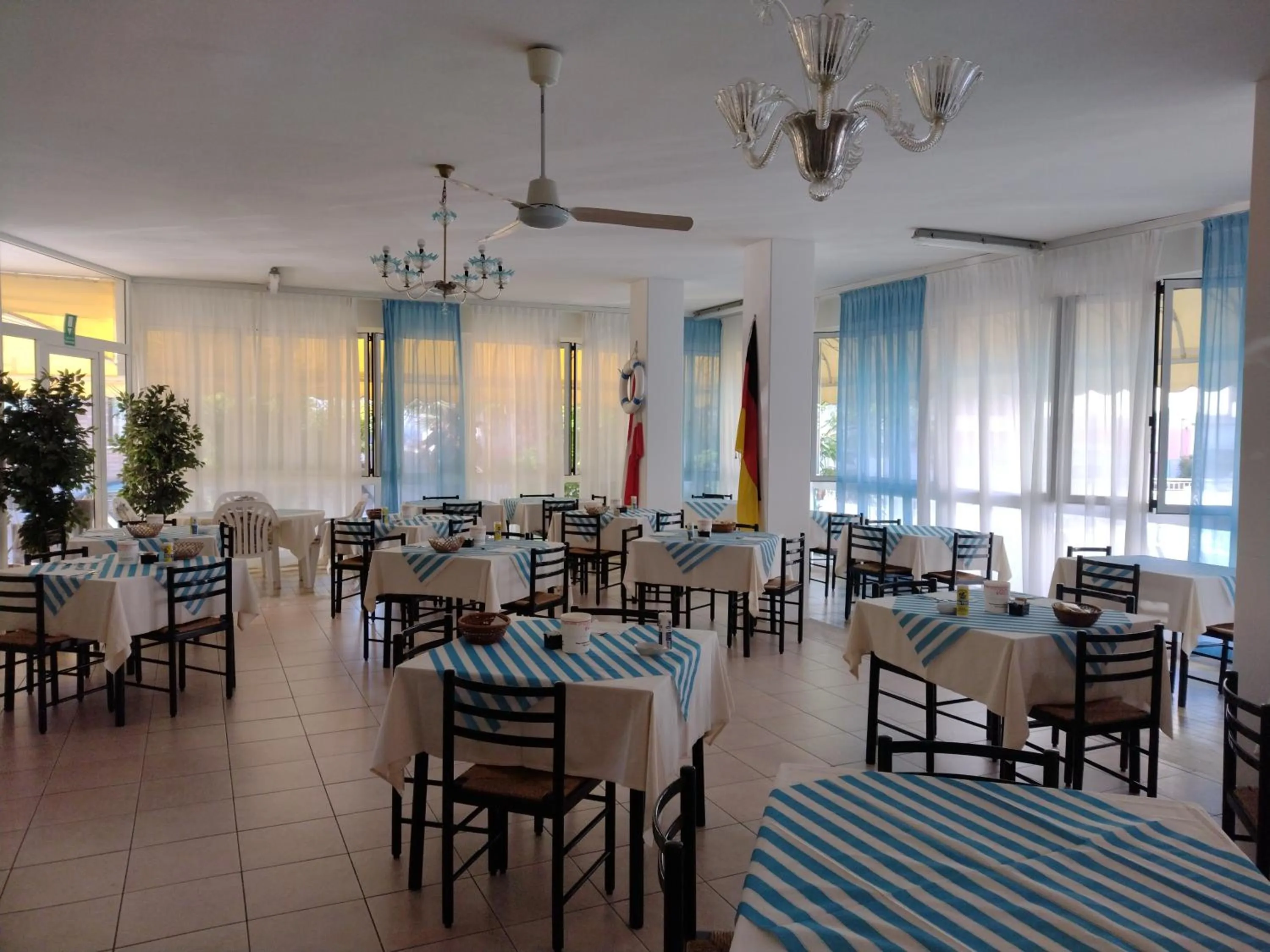 Lounge or bar in Hotel Halifax