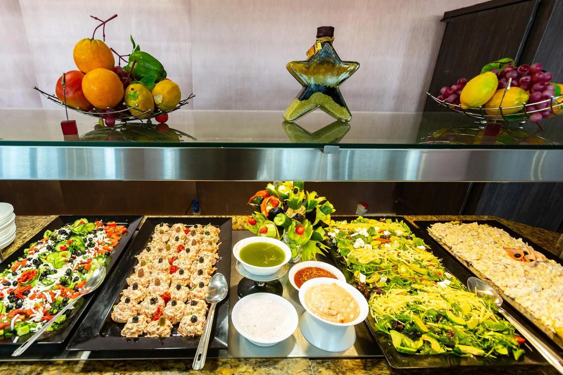 Food in Viand Hotel - All Inclusive