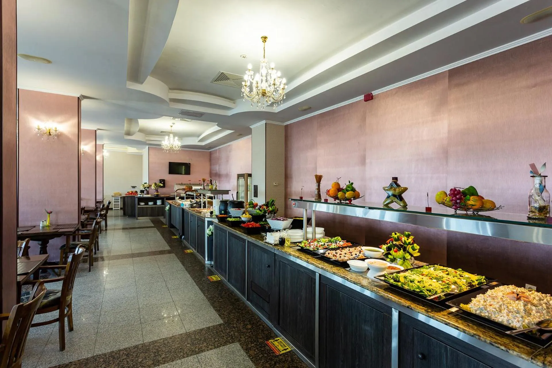 Food in Viand Hotel - All Inclusive