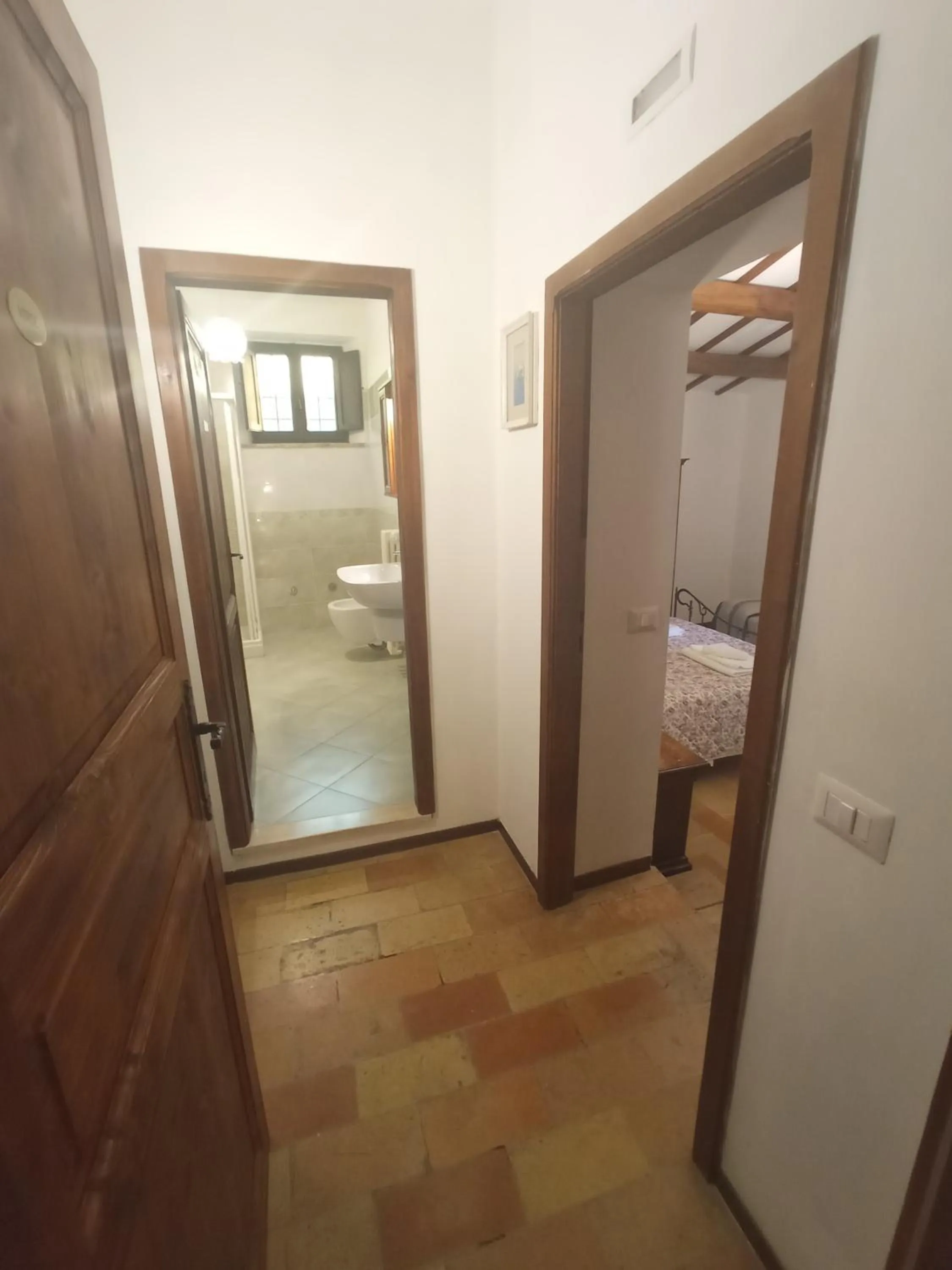 Bedroom, Bed in All'Ombra di San Damiano