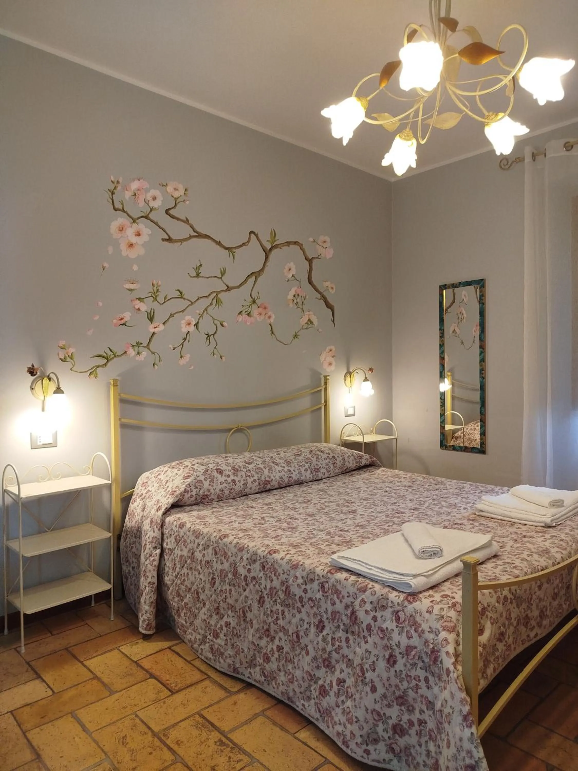 Bed in All'Ombra di San Damiano