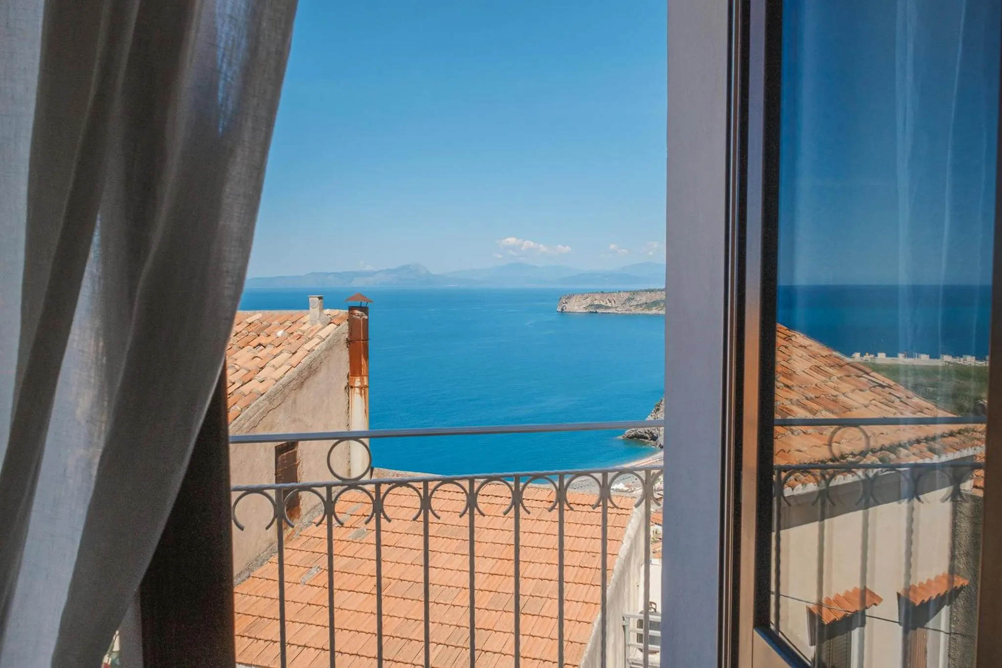 View (from property/room) in La casa nel borgo