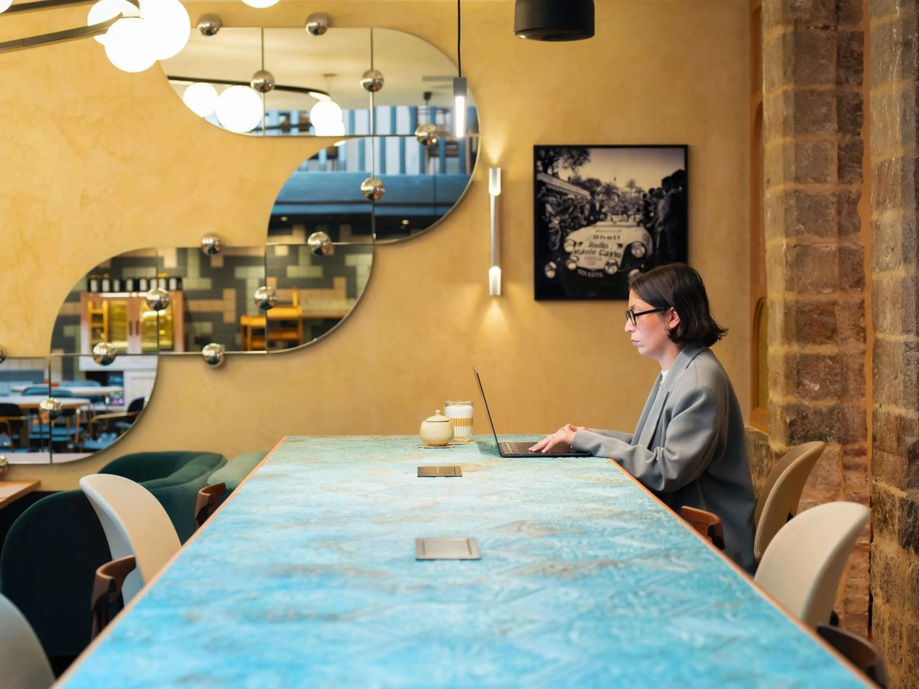 Business facilities in Hotel Maison Louise Lille Centre - Handwritten Collection