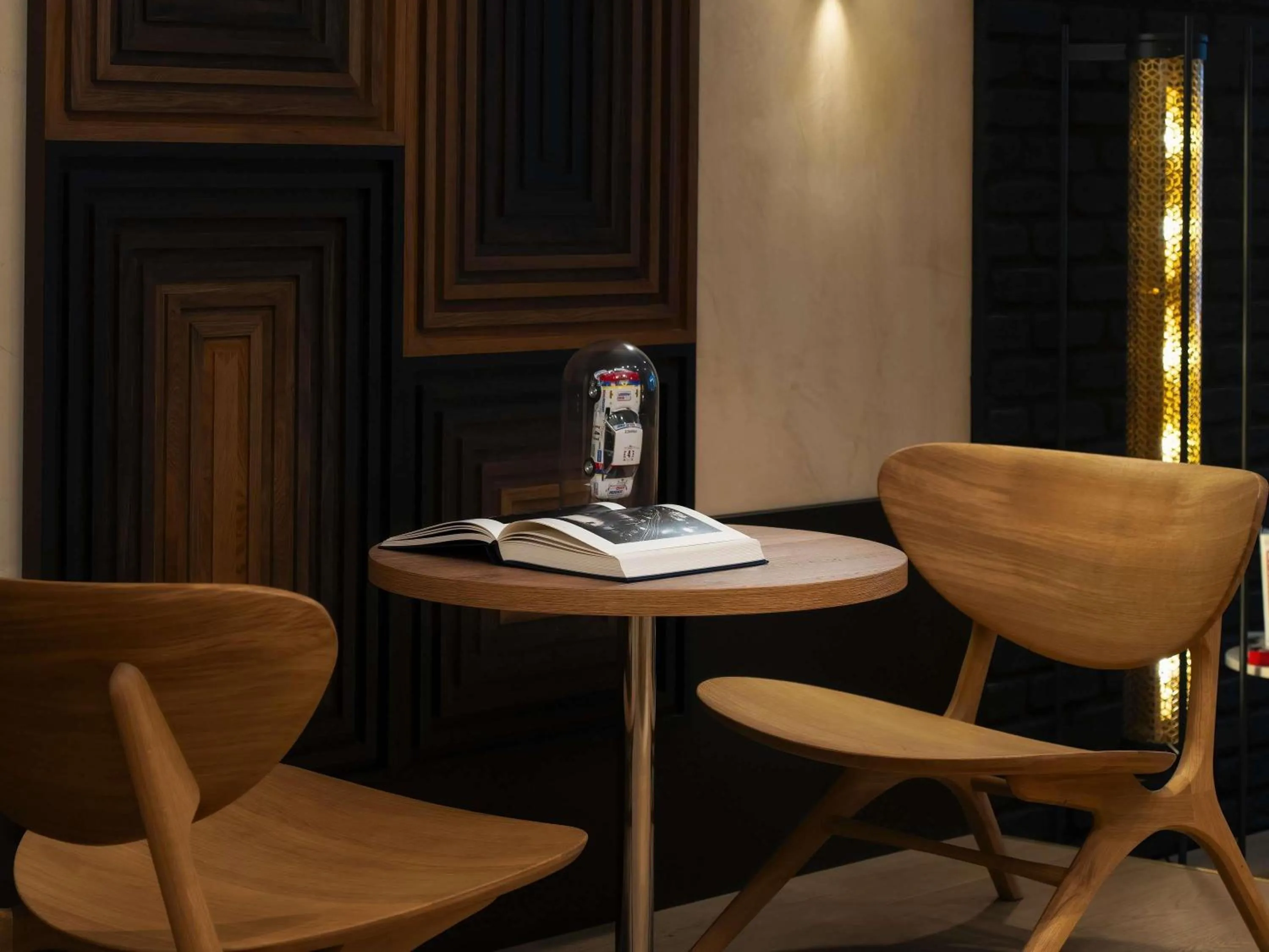 Property building in Hotel Maison Louise Lille Centre - Handwritten Collection