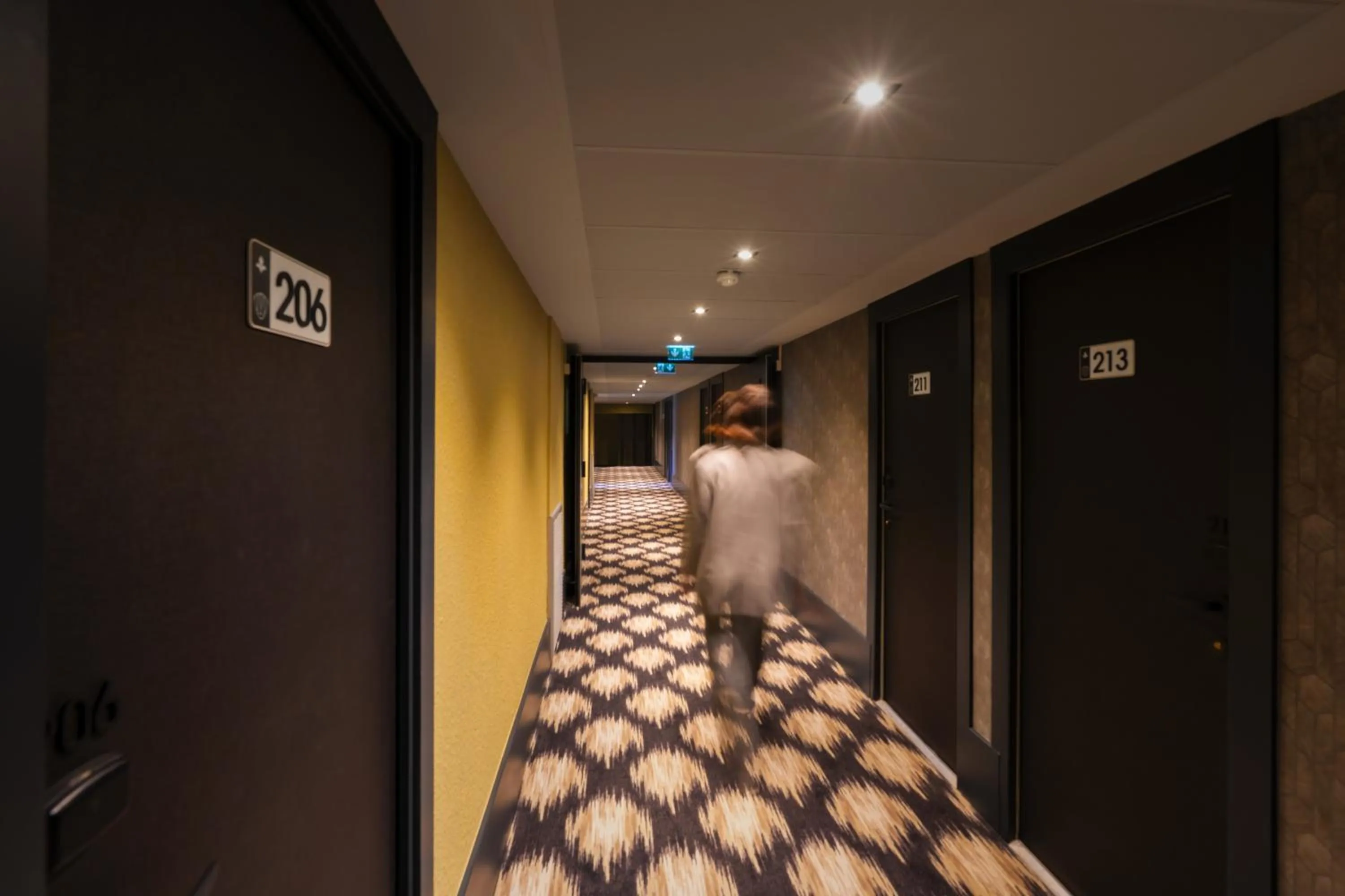 People in Hotel Maison Louise Lille Centre - Handwritten Collection