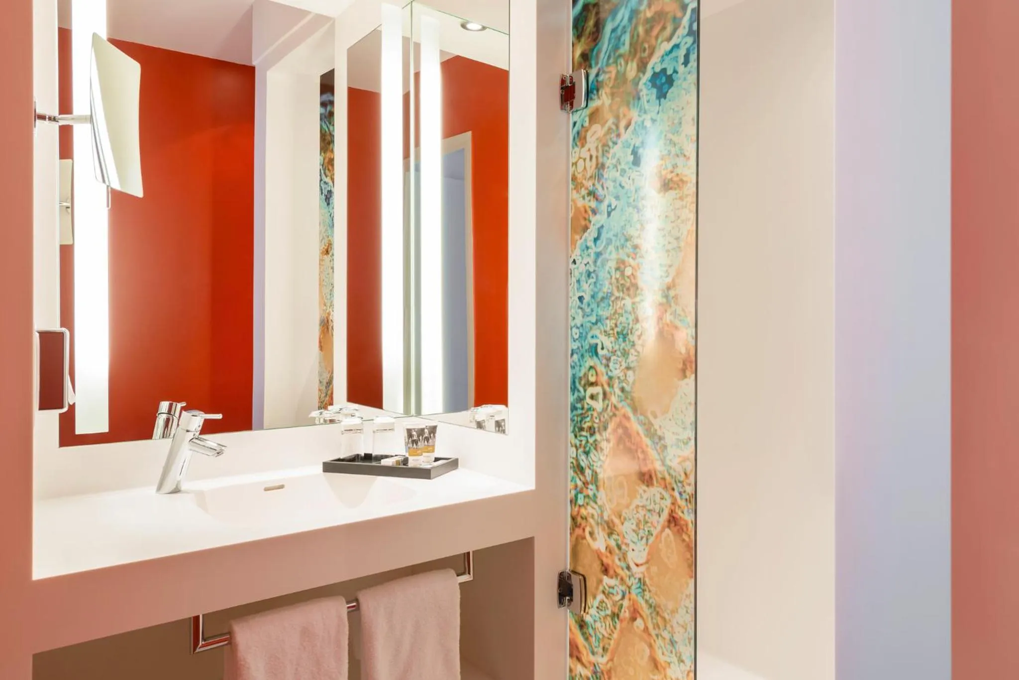 Bathroom in Mercure Lille Centre Vieux Lille