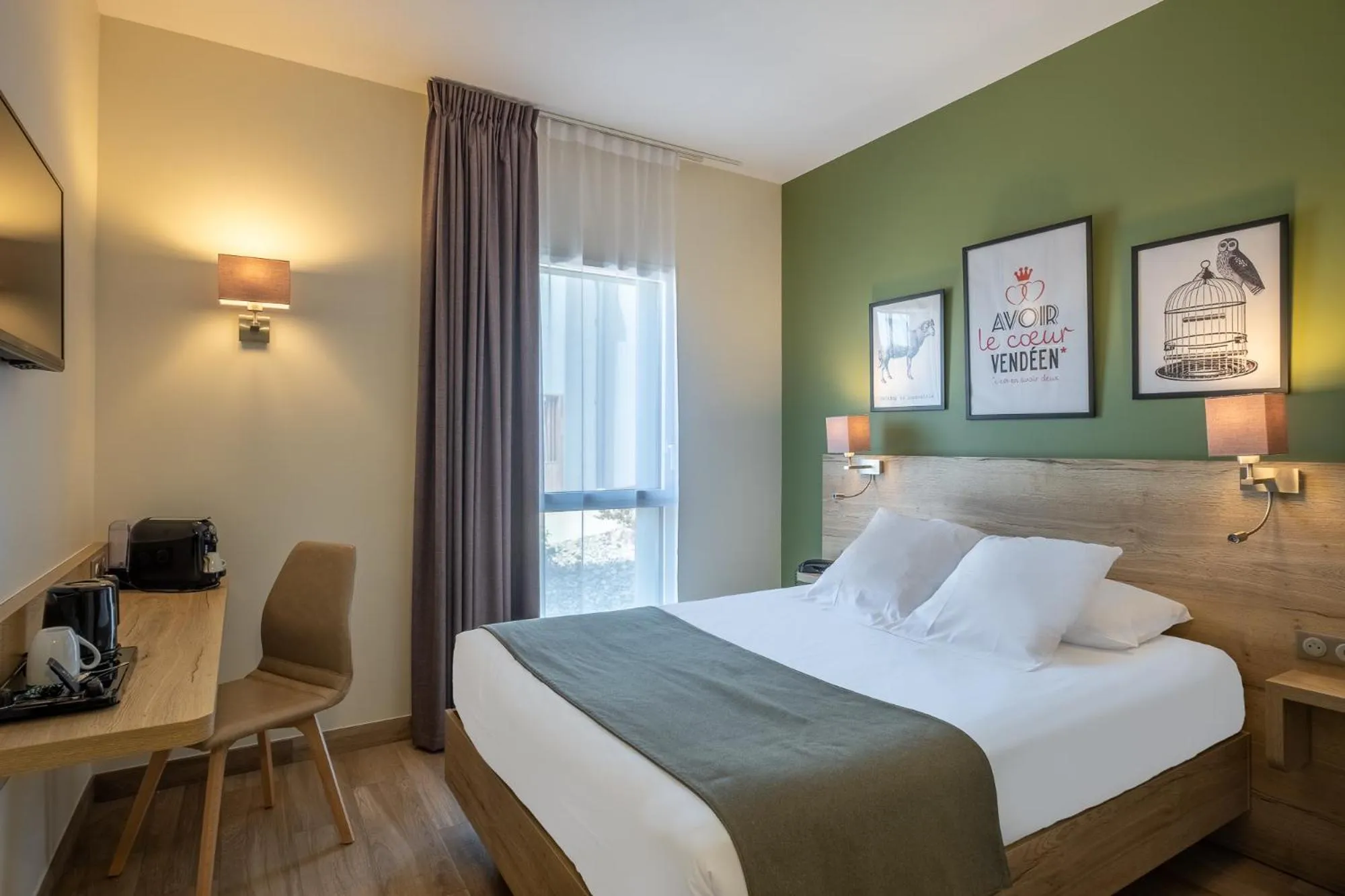 Bed in The Originals City, Ax Hotel, La Châtaigneraie