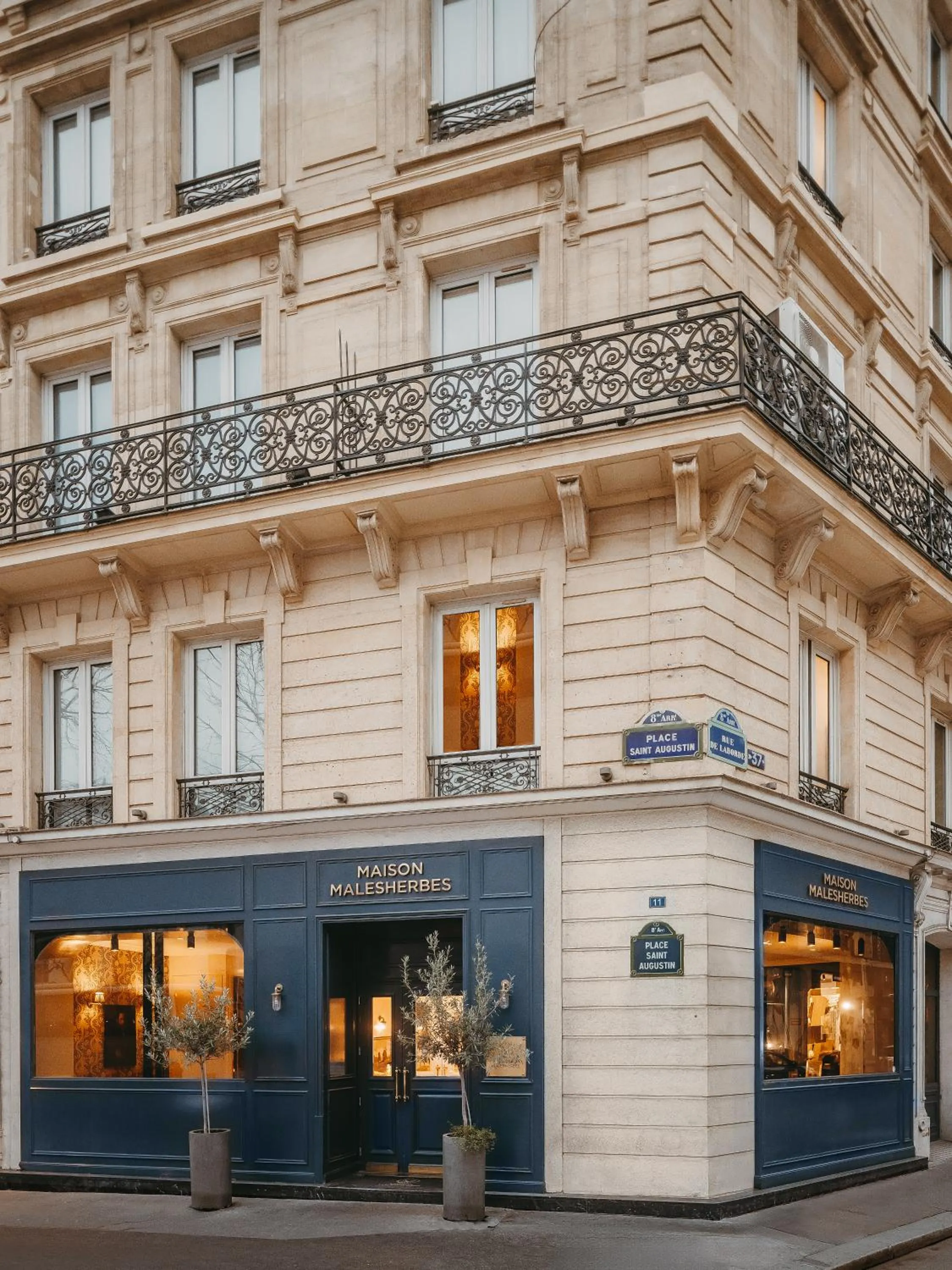 Facade/entrance in Hôtel Maison Malesherbes